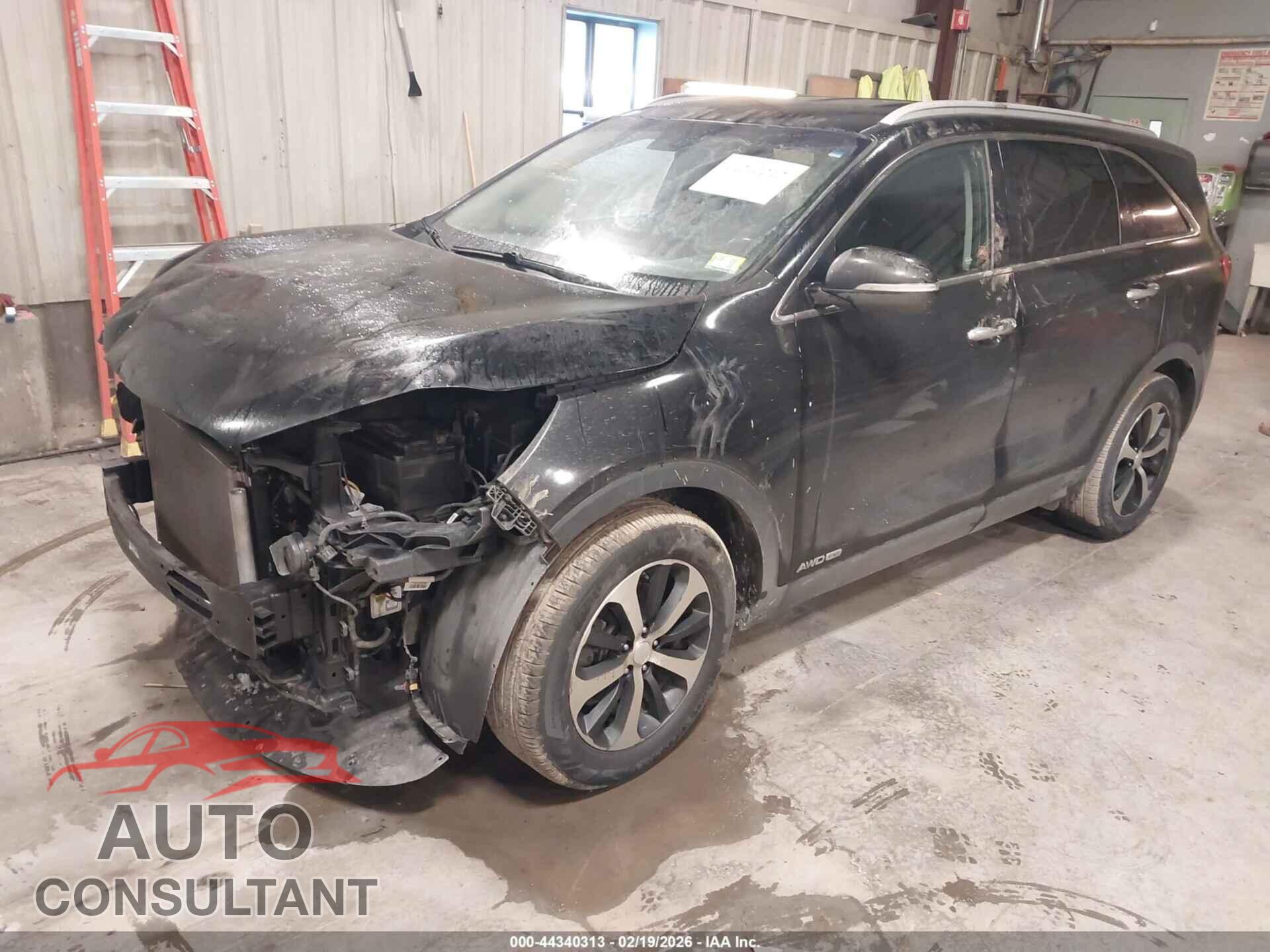 KIA SORENTO 2016 - 5XYPHDA52GG140970