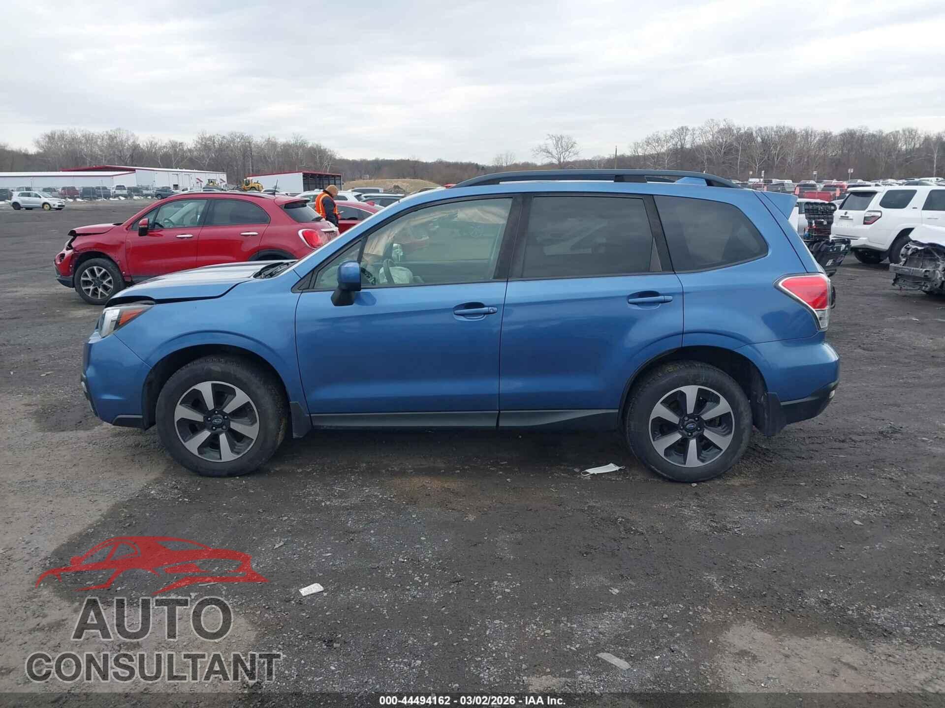 SUBARU FORESTER 2017 - JF2SJAEC1HH497346