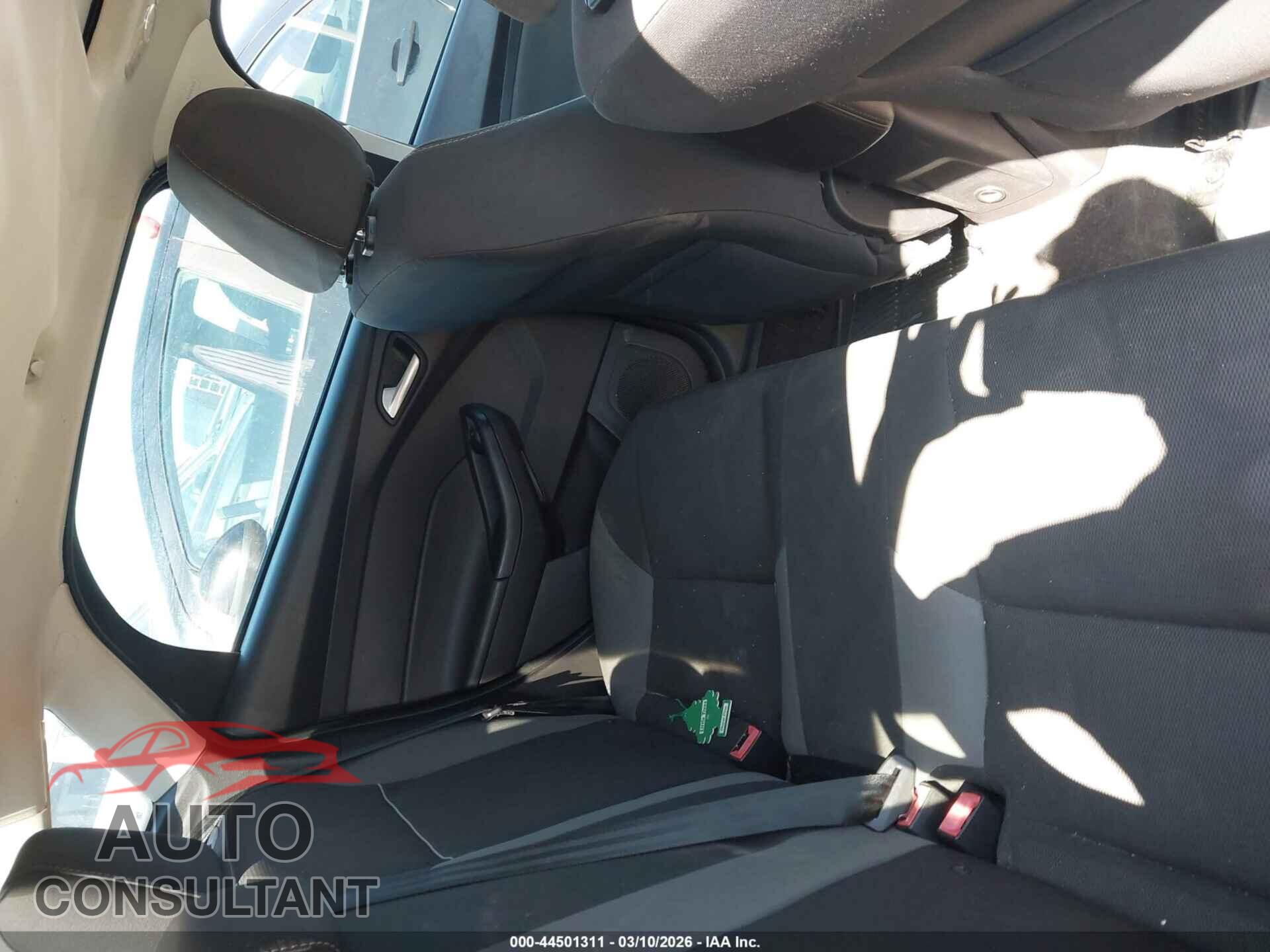 FORD FOCUS 2013 - 1FADP3F2XDL291236