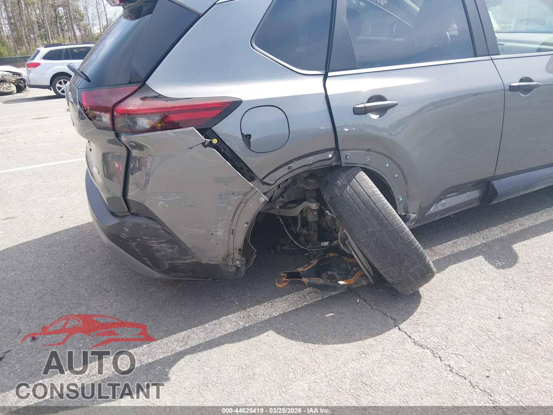 NISSAN ROGUE 2023 - 5N1BT3AB7PC871824