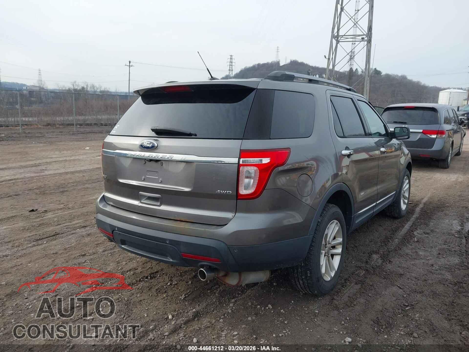 FORD EXPLORER 2011 - 1FMHK8D82BGA10224