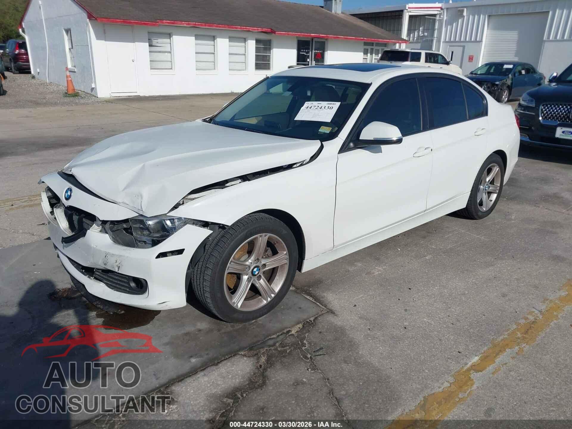 BMW 320I 2014 - WBA3B1G56ENS78018