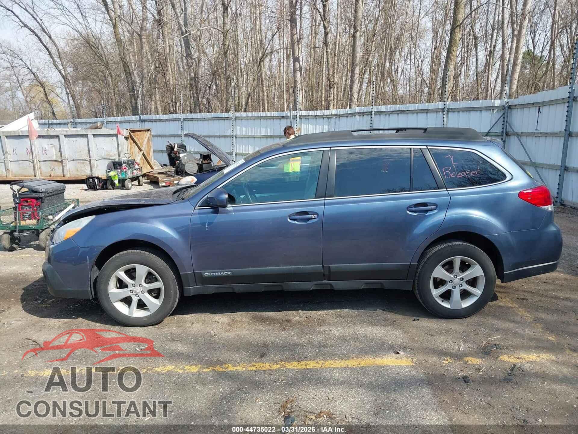 SUBARU OUTBACK 2013 - 4S4BRBCC2D3311252