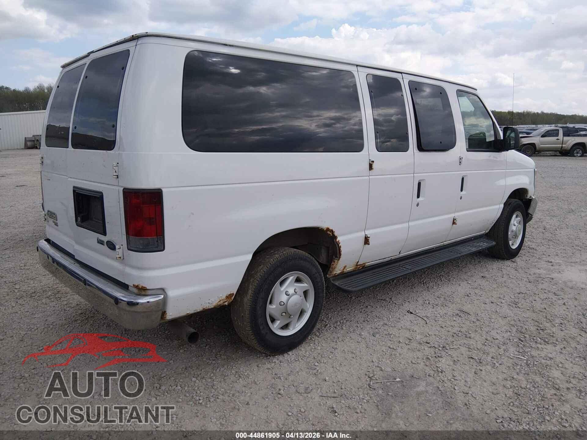 FORD E-350 SUPER DUTY 2009 - 1FBNE31L89DA68686
