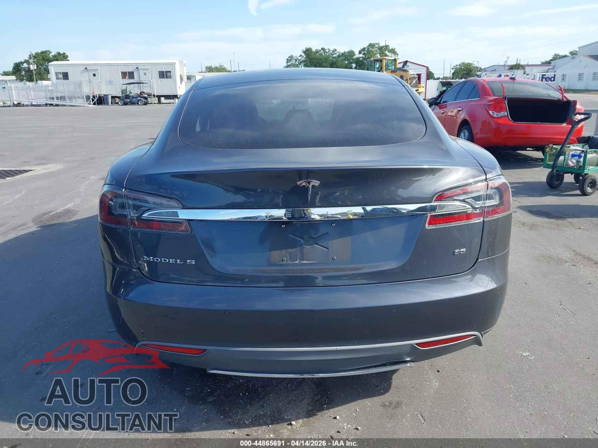 TESLA MODEL S 2014 - 5YJSA1H18EFP60758