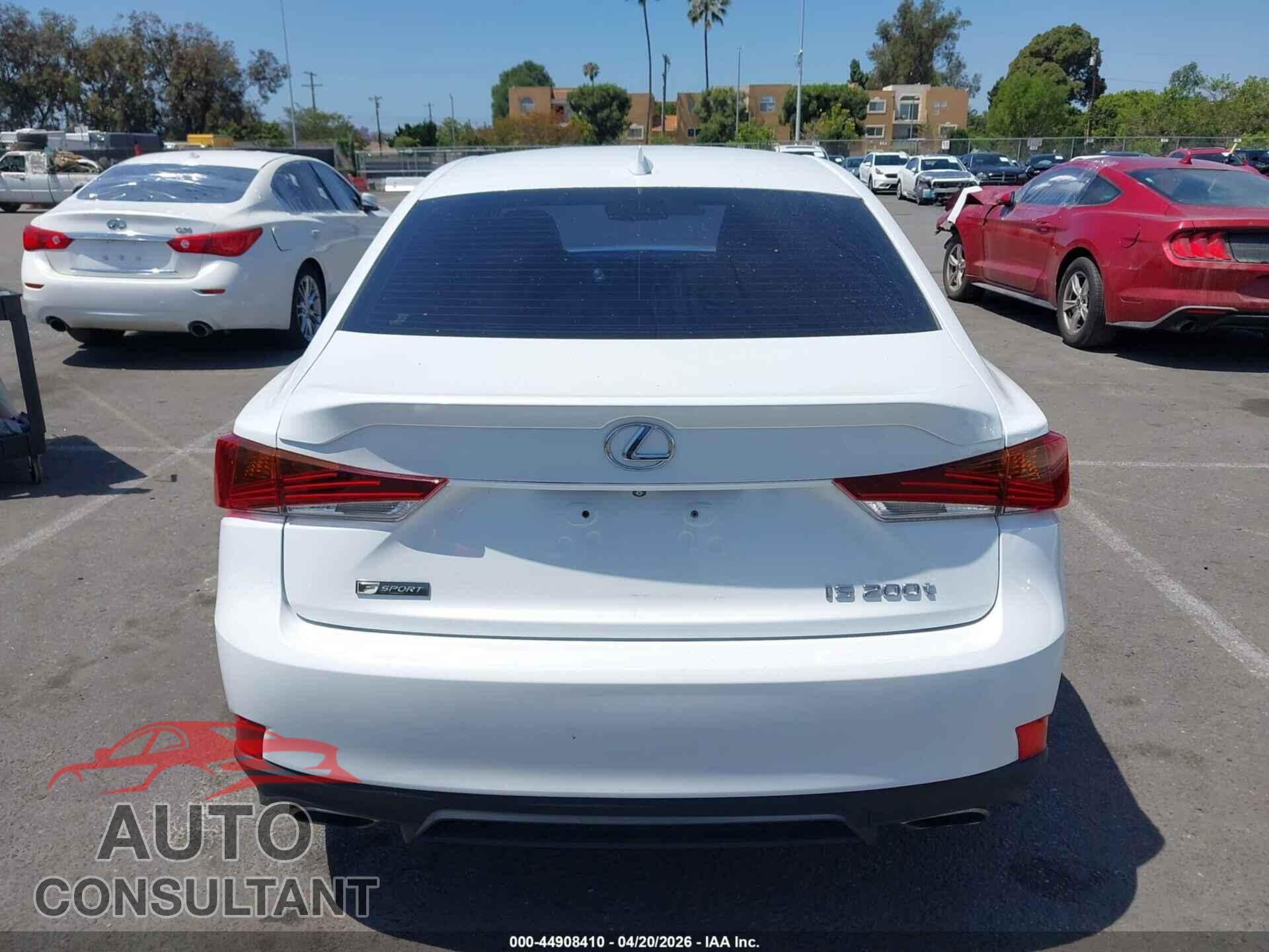 LEXUS IS 200T 2017 - JTHBA1D24H5052638