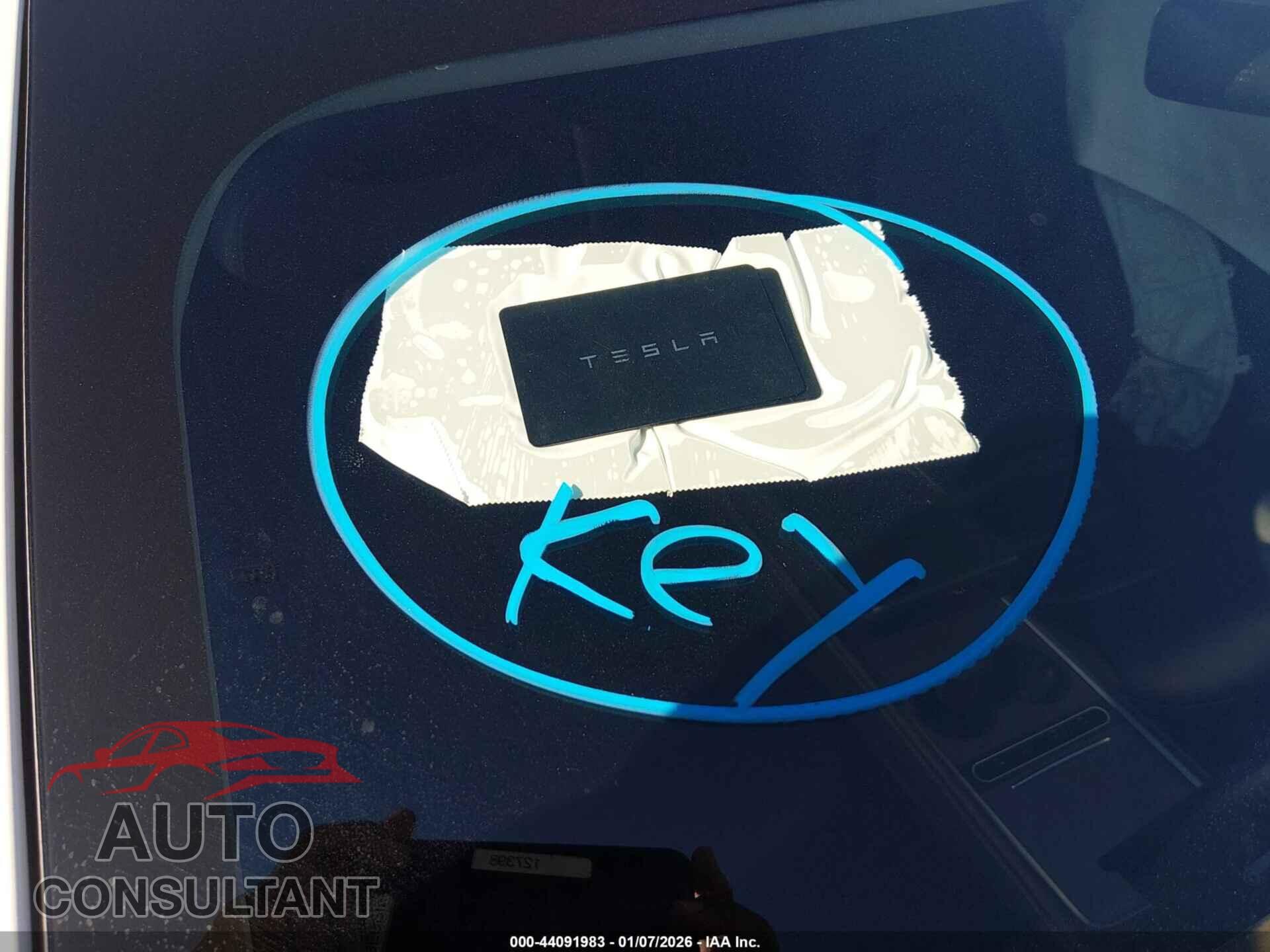 TESLA MODEL 3 2023 - 5YJ3E1EA2PF435491