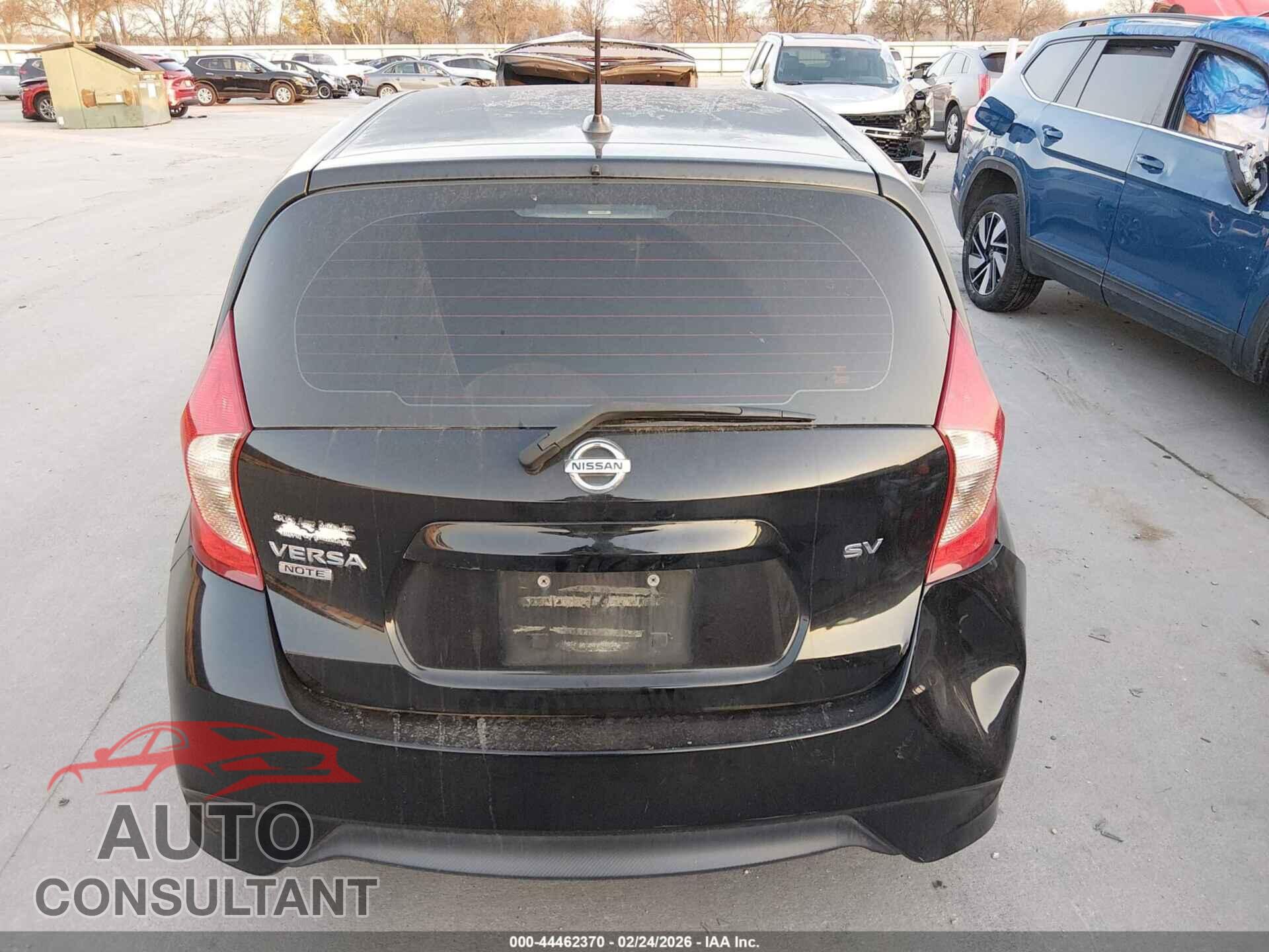 NISSAN VERSA NOTE 2017 - 3N1CE2CP8HL369645
