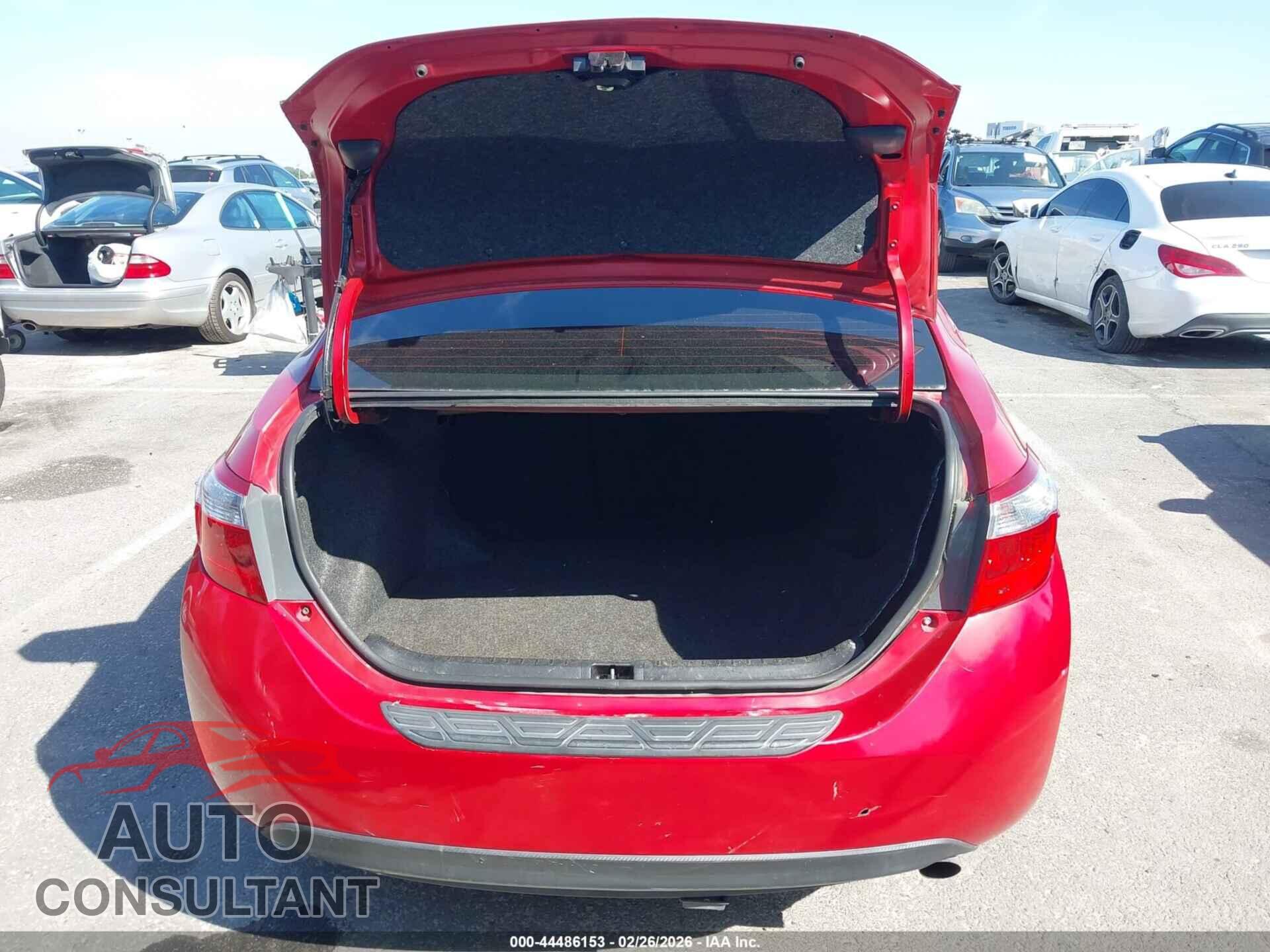 TOYOTA COROLLA 2016 - 5YFBURHE8GP535501