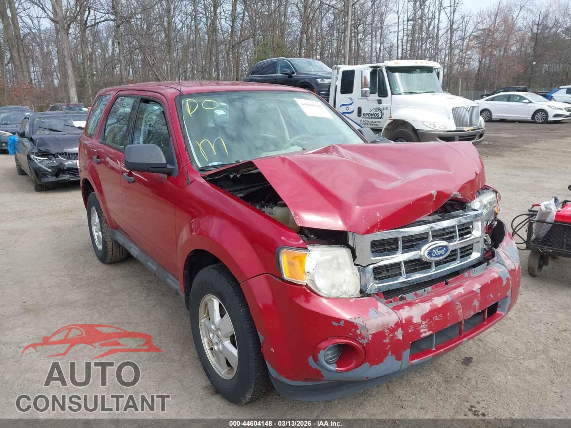 FORD ESCAPE 2011 - 1FMCU0C75BKB70836