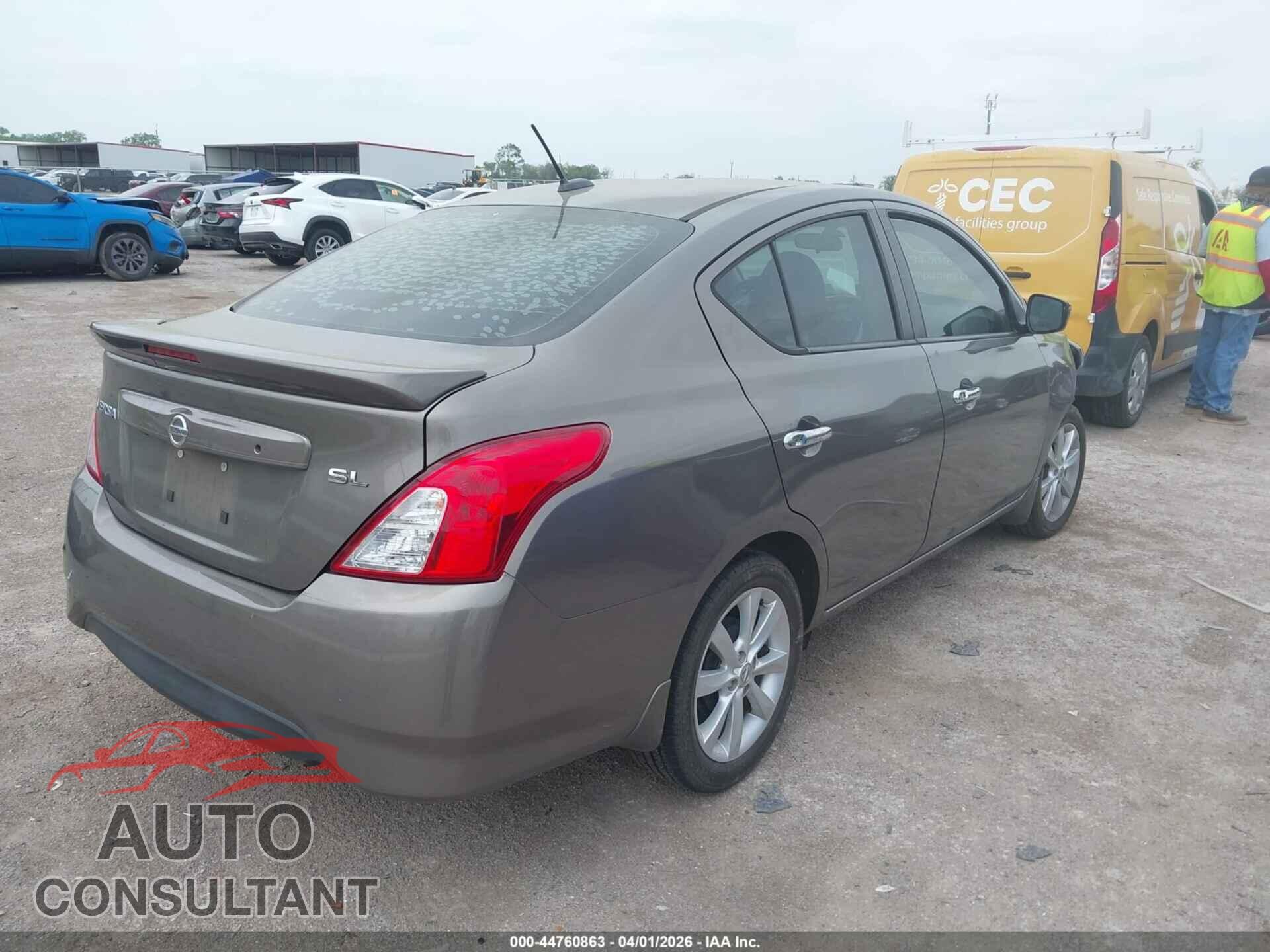 NISSAN VERSA 2017 - 3N1CN7AP3HL804782