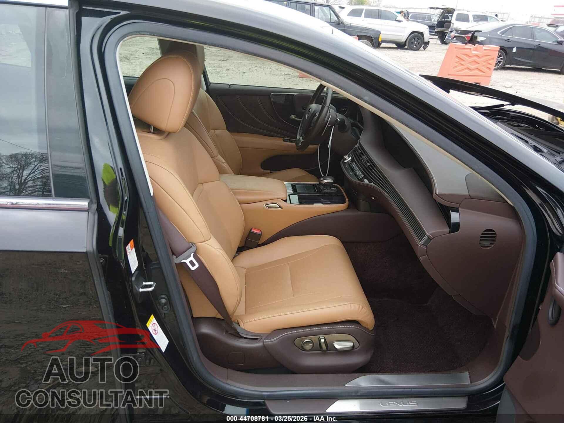 LEXUS LS 500 2019 - JTHB51FF3K5008089