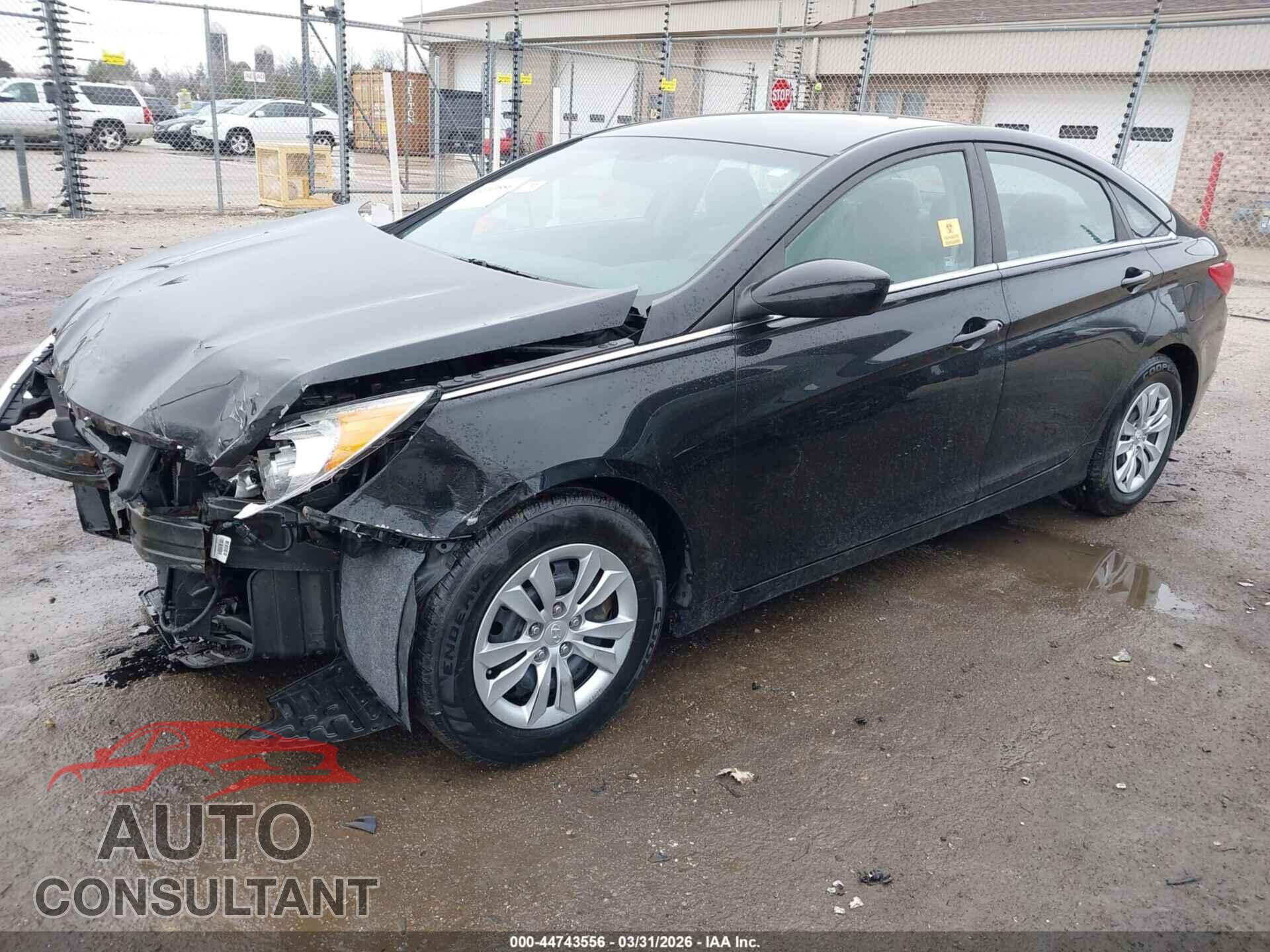 HYUNDAI SONATA 2012 - 5NPEB4AC5CH493018