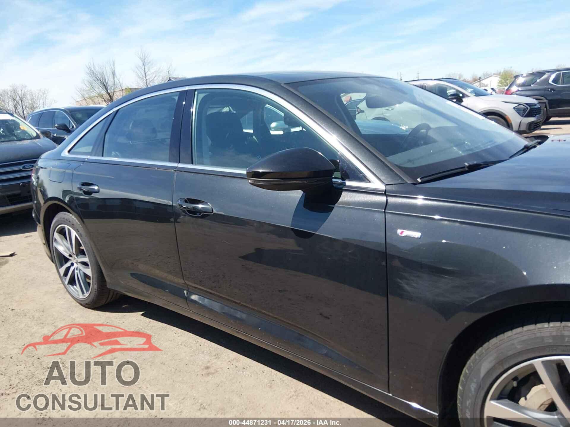 AUDI A6 2019 - WAUL2AF28KN064893