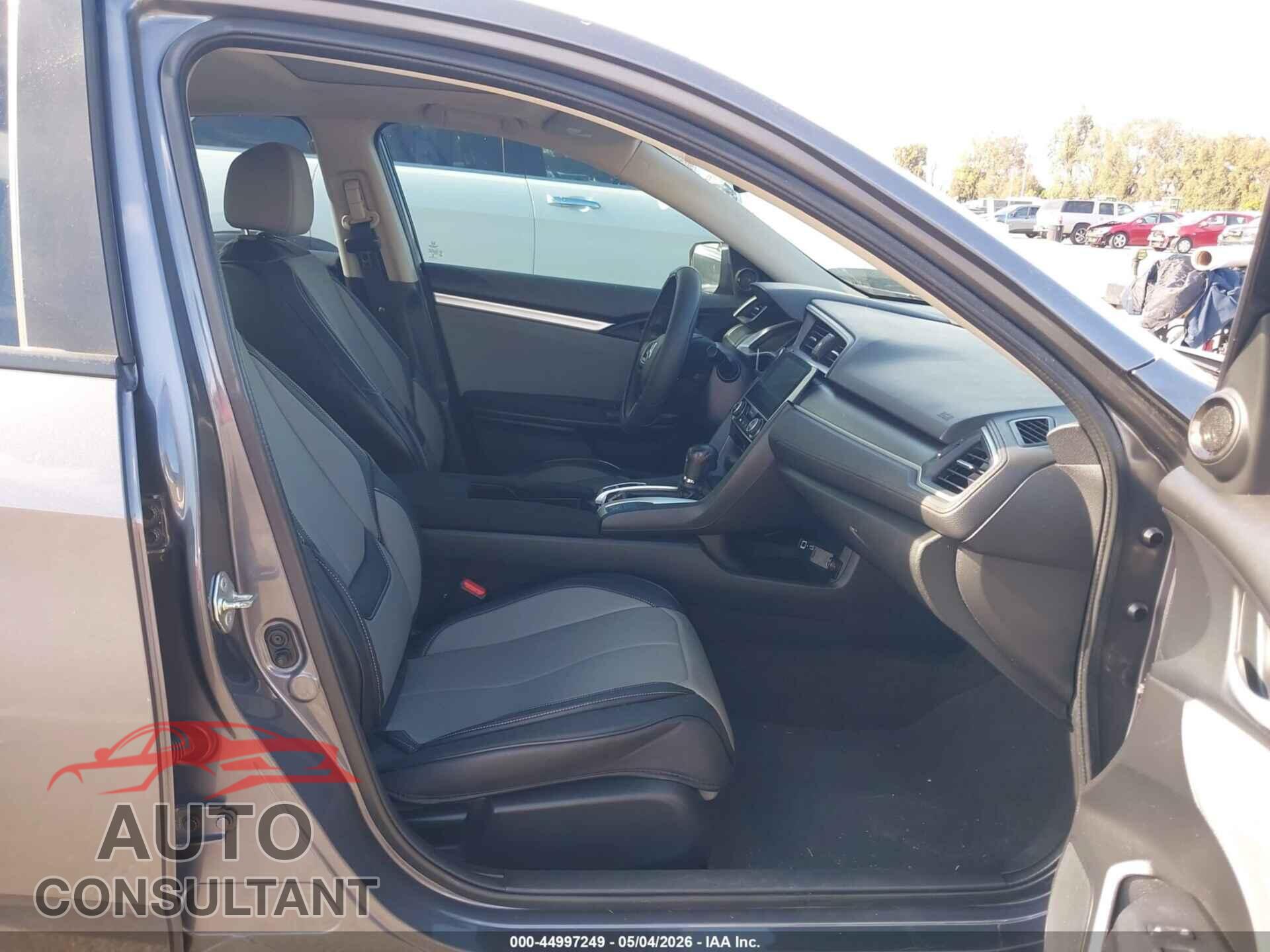 HONDA CIVIC 2017 - 2HGFC2F74HH559478