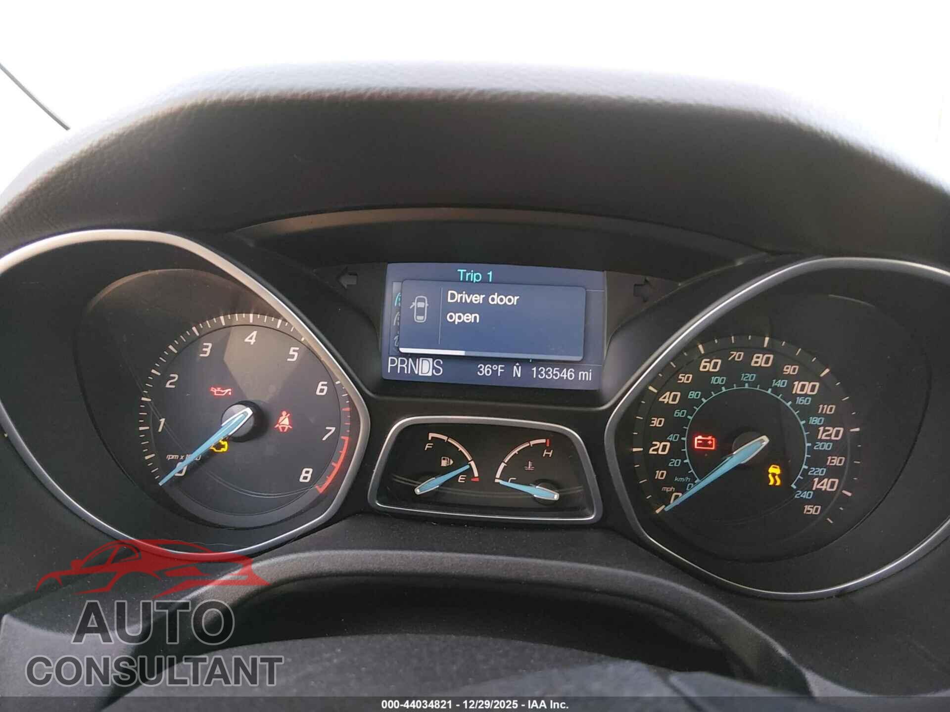 FORD FOCUS 2012 - 1FAHP3M29CL393663