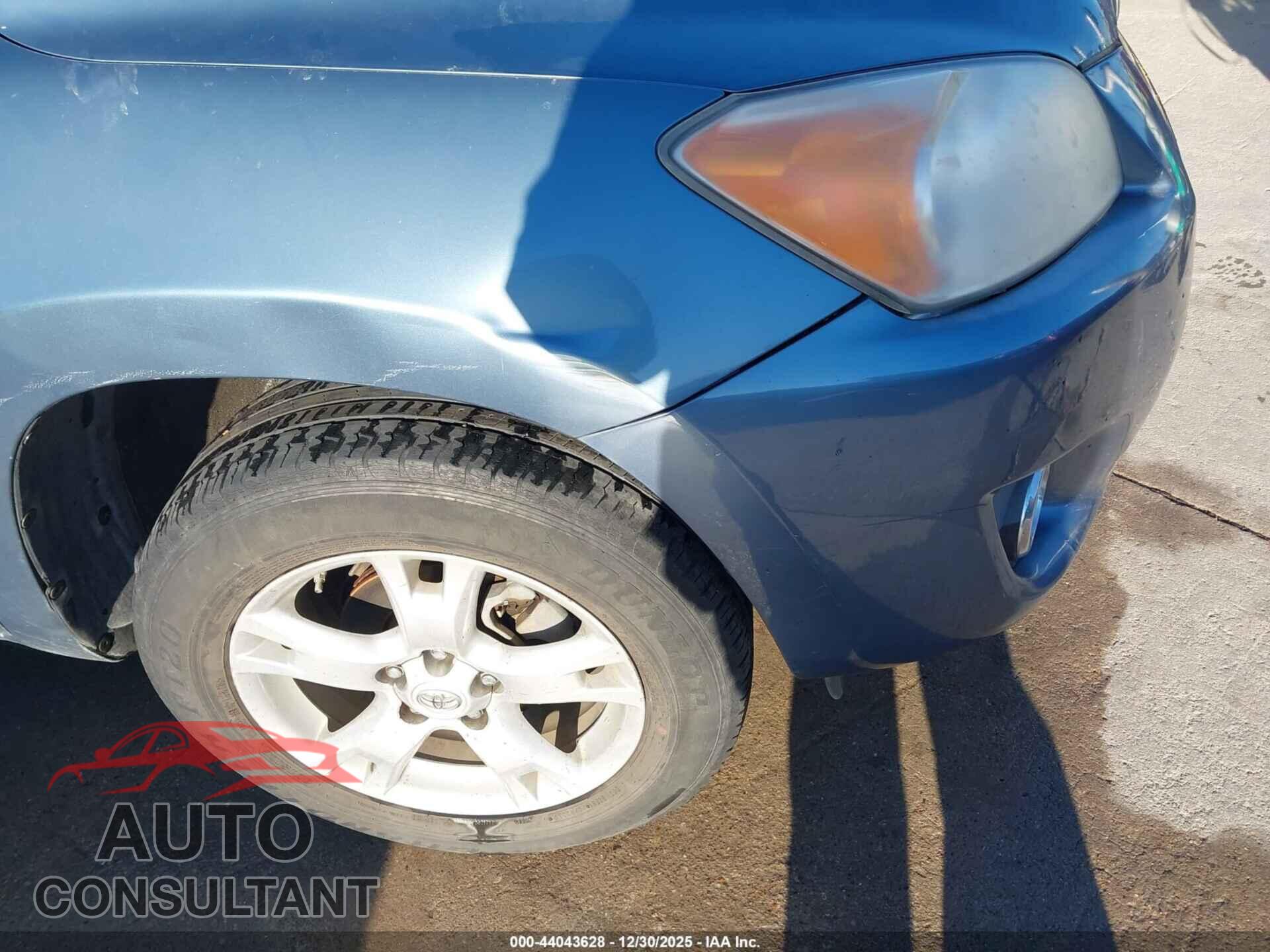TOYOTA RAV4 2012 - 2T3ZF4DV4CW151166