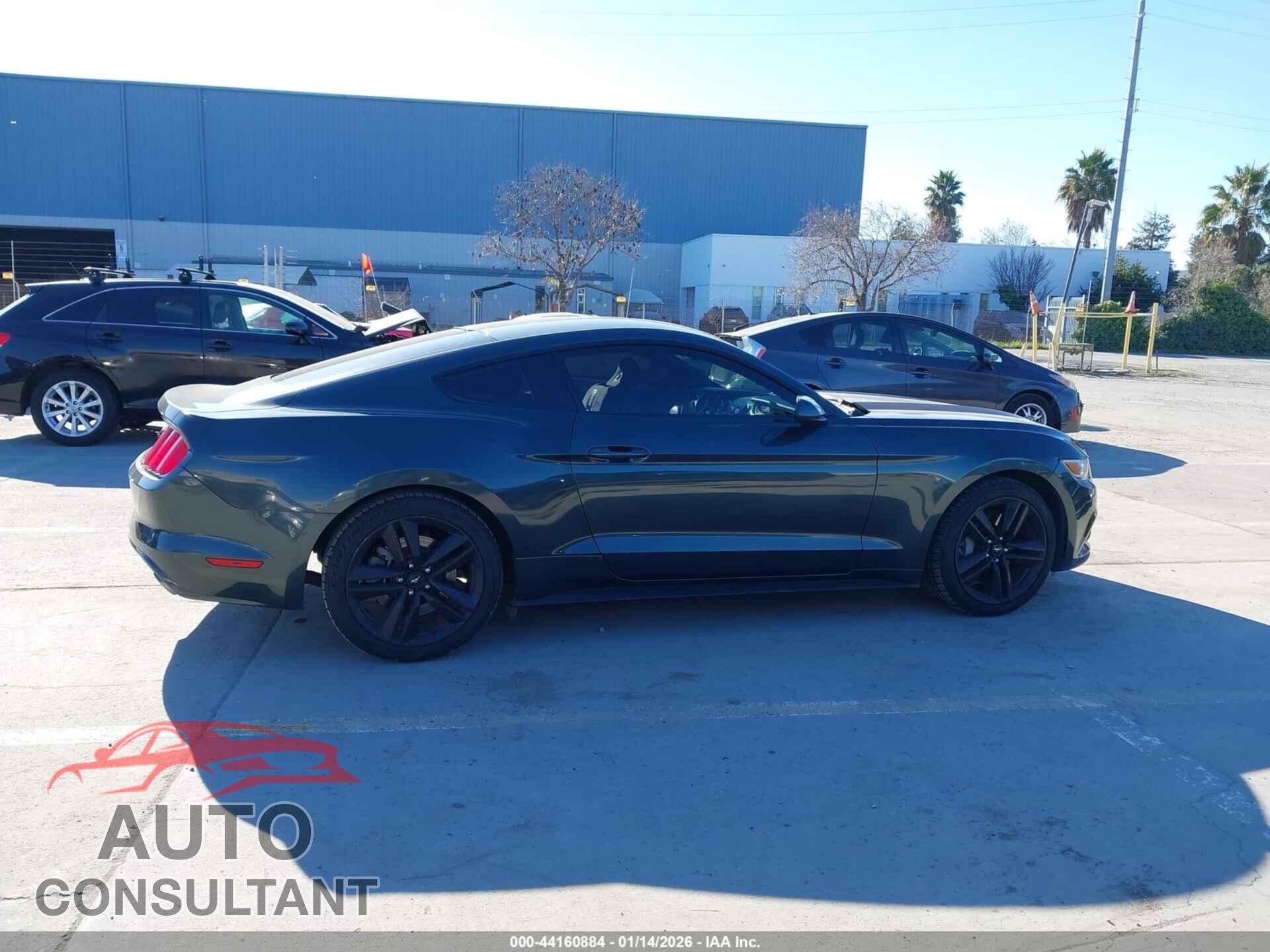 FORD MUSTANG 2015 - 1FA6P8TH3F5434940
