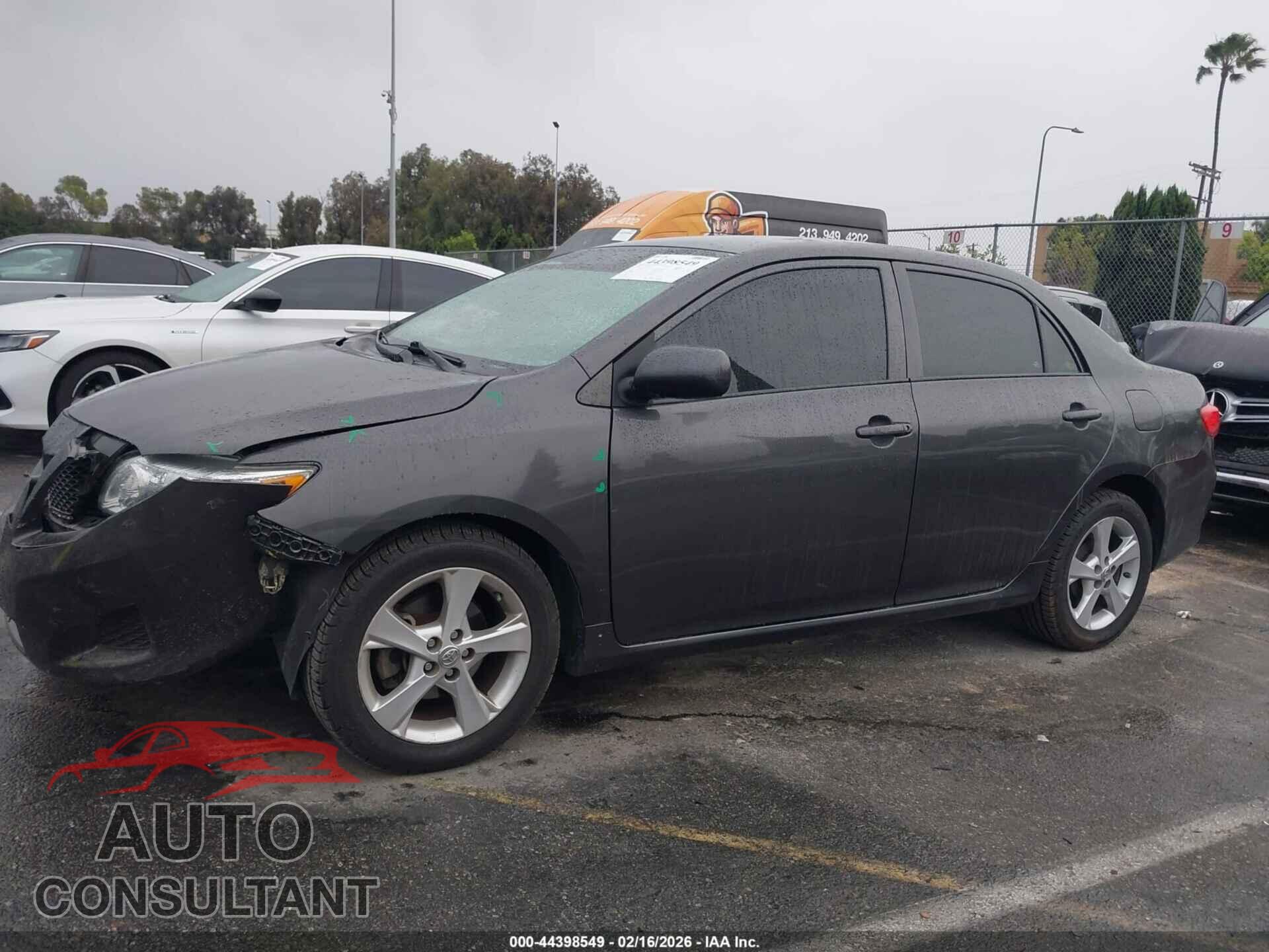 TOYOTA COROLLA 2009 - JTDBL40EX9J048499