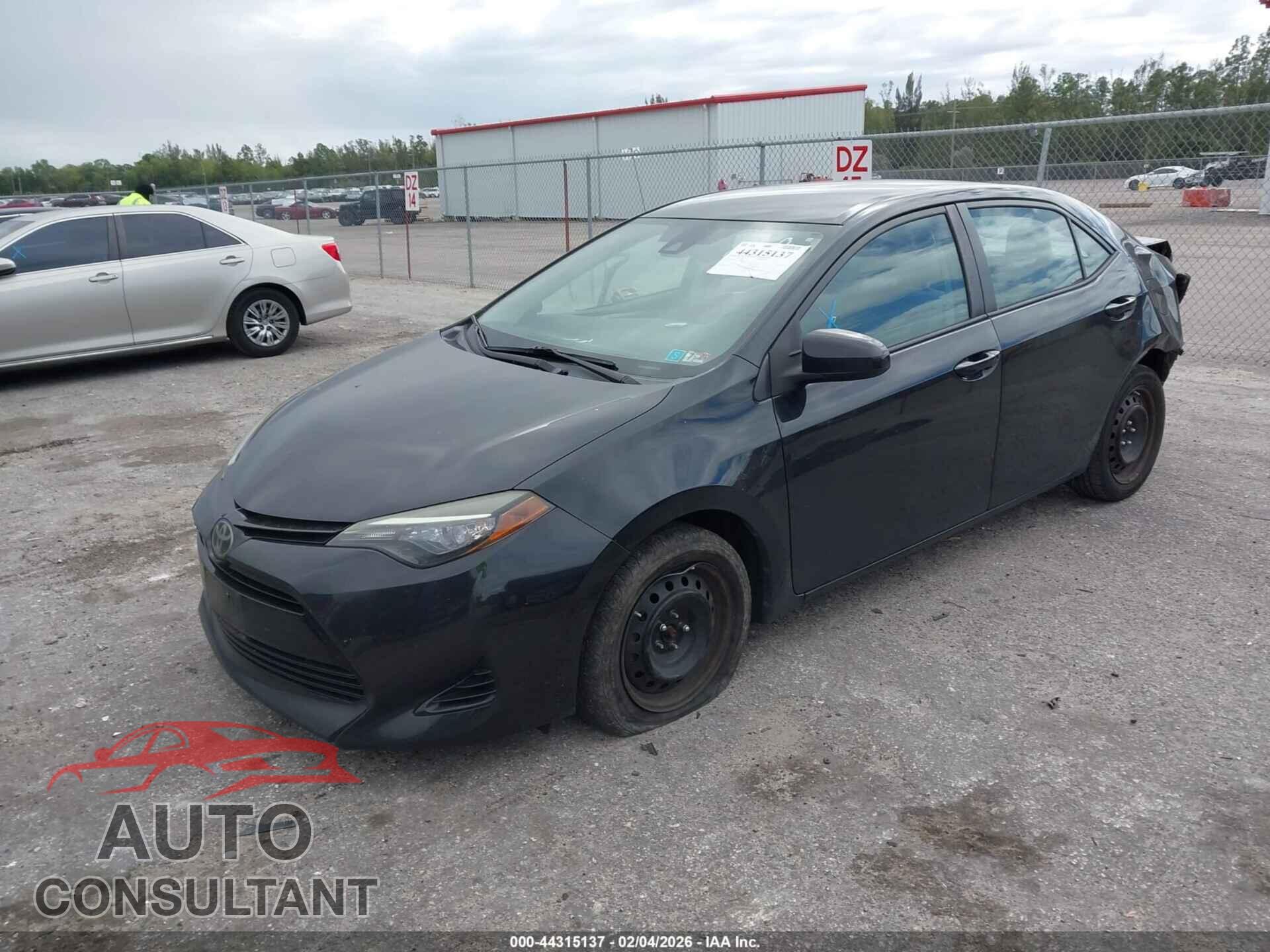 TOYOTA COROLLA 2017 - 2T1BURHE0HC808948