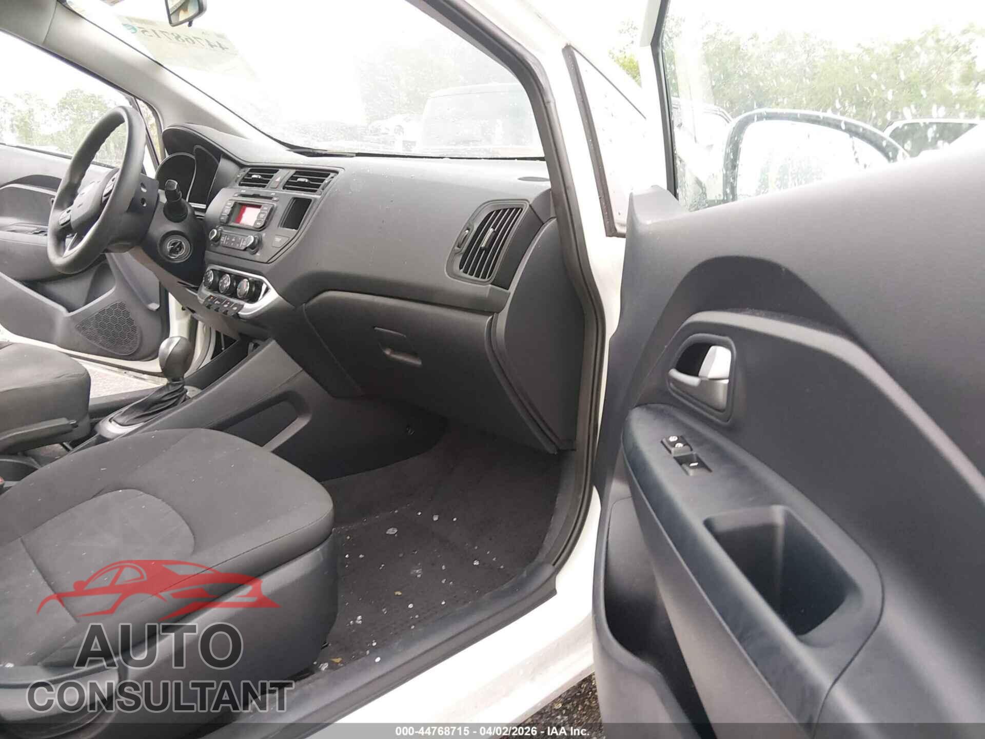 KIA RIO 2015 - KNADM4A39F6463442