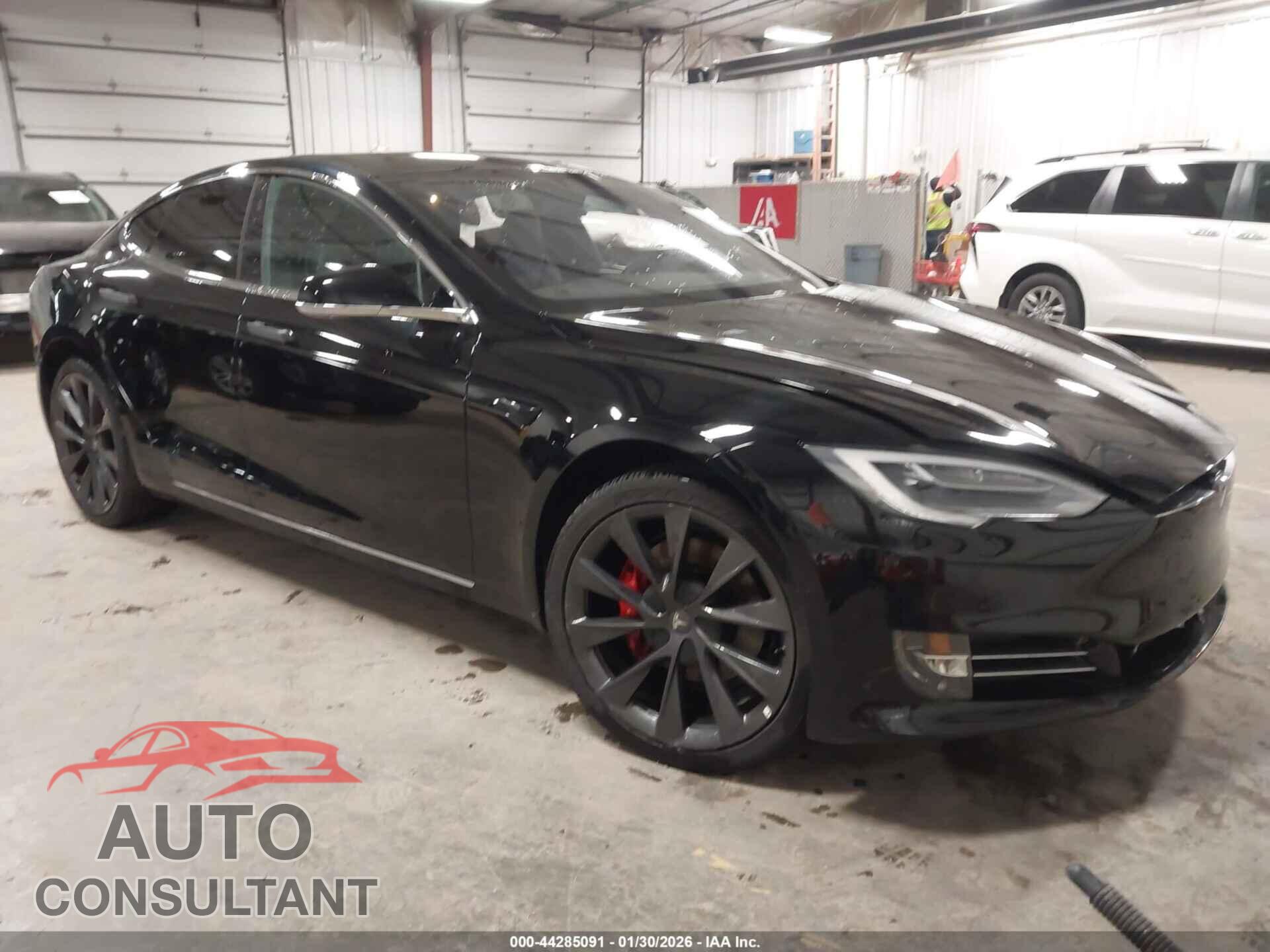 TESLA MODEL S 2019 - 5YJSA1E45KF331927
