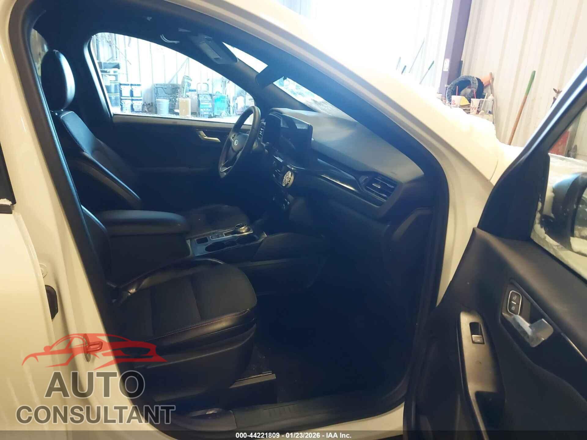 FORD ESCAPE 2024 - 1FMCU9MN3RUA10650