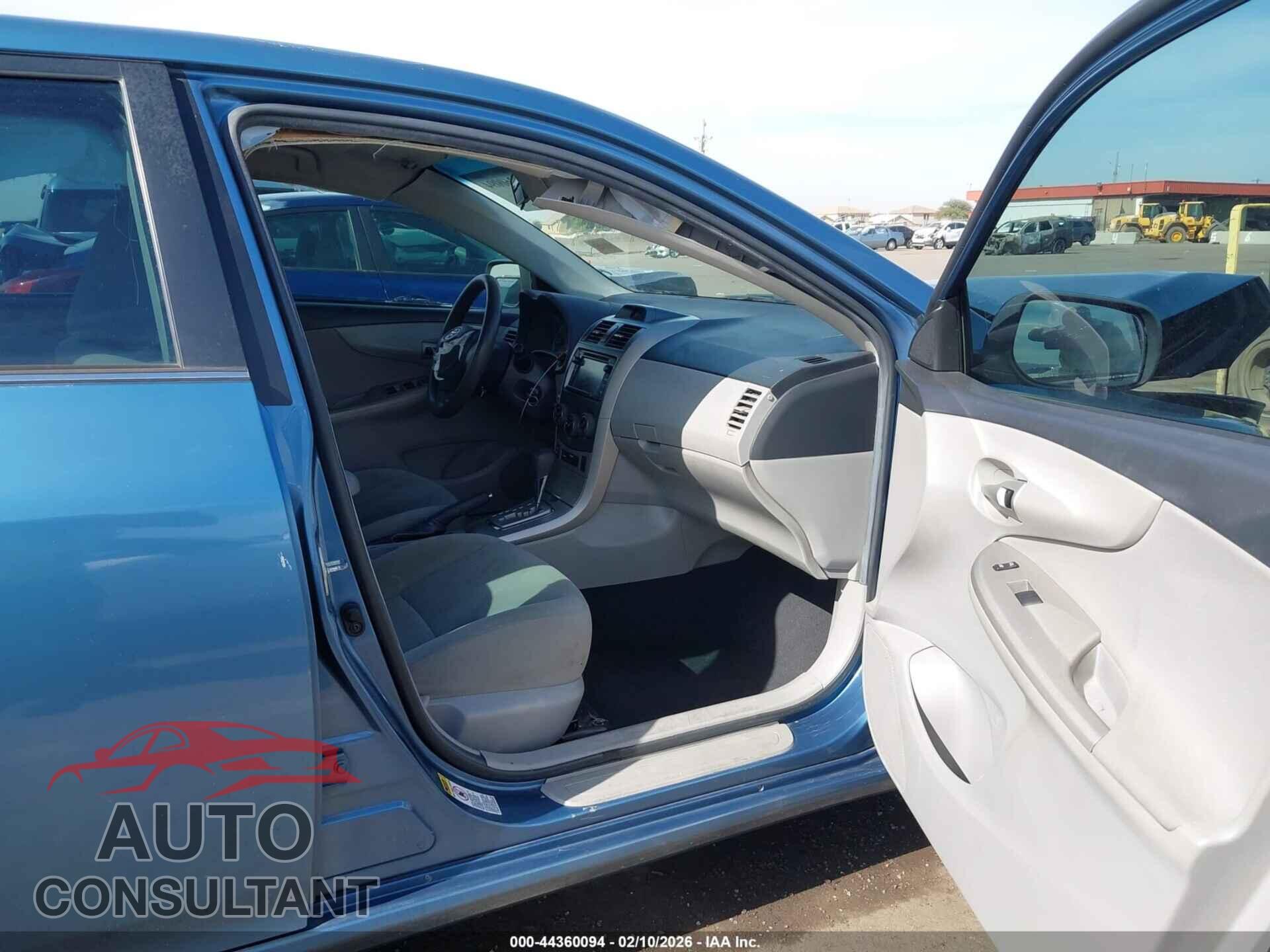 TOYOTA COROLLA 2013 - 5YFBU4EE5DP155857