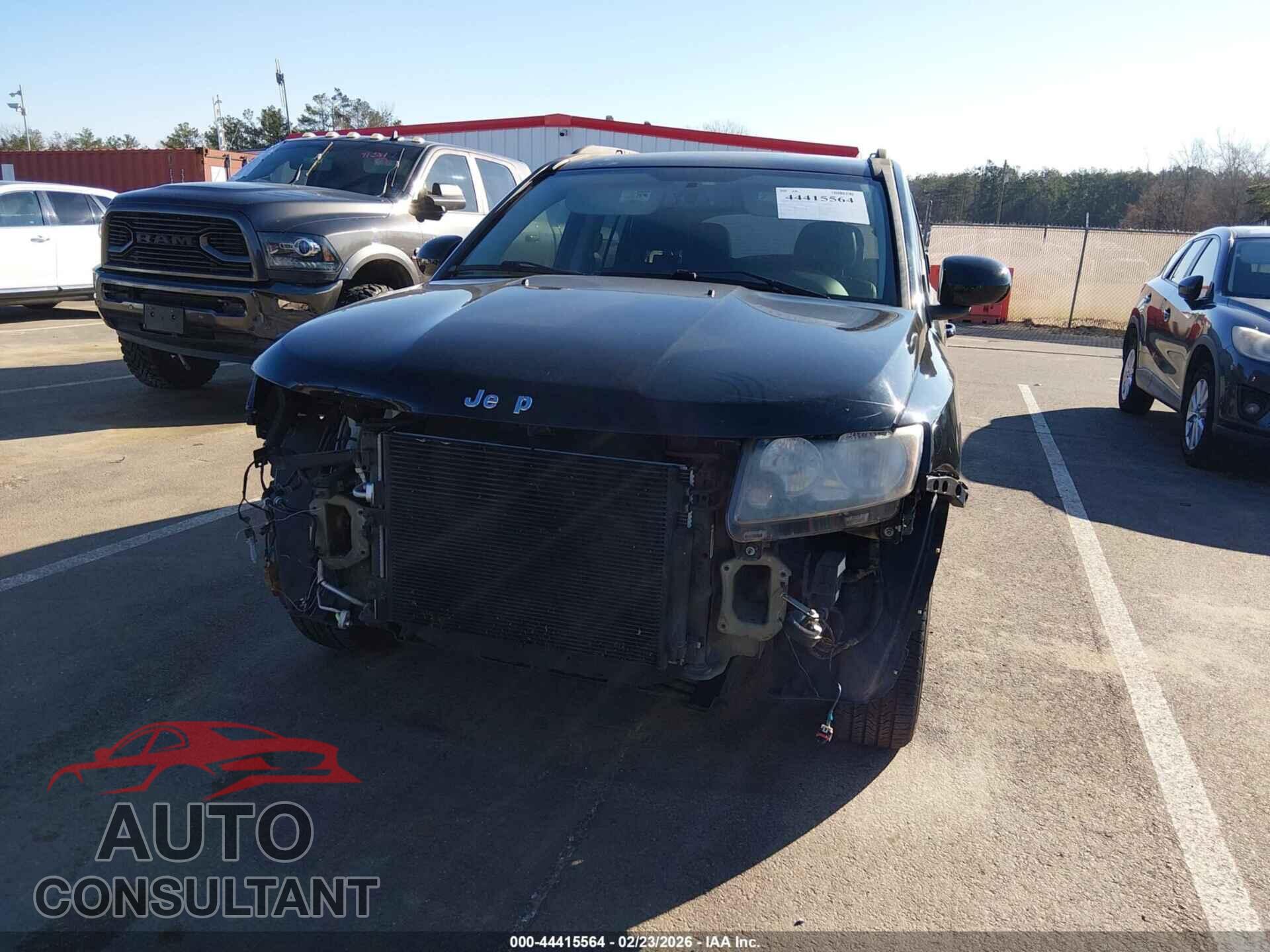 JEEP COMPASS 2015 - 1C4NJCEA3FD145587