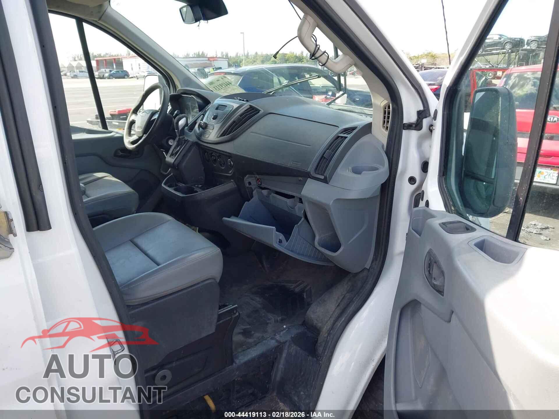 FORD TRANSIT-150 2016 - 1FTYE1YM3GKA93032