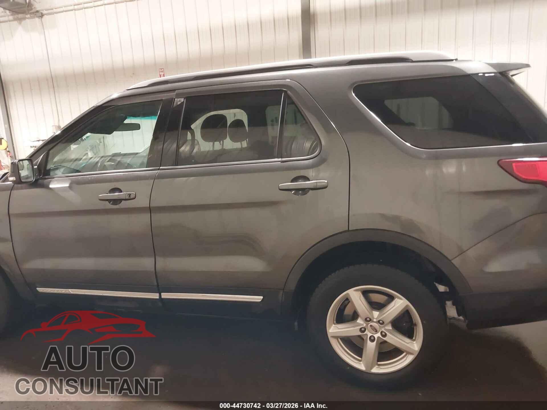 FORD EXPLORER 2017 - 1FM5K8D88HGA56619