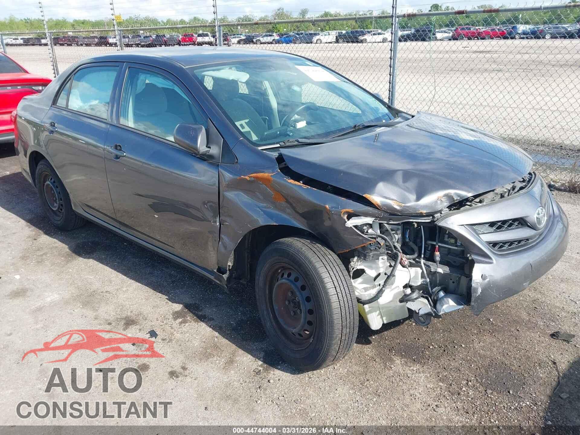 TOYOTA COROLLA 2013 - 5YFBU4EE2DP187701