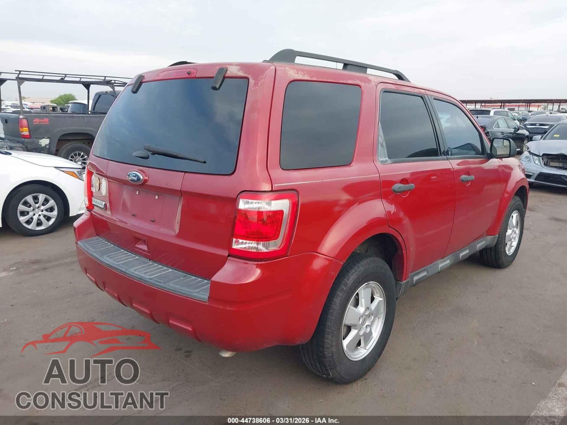 FORD ESCAPE 2011 - 1FMCU0D71BKB25536