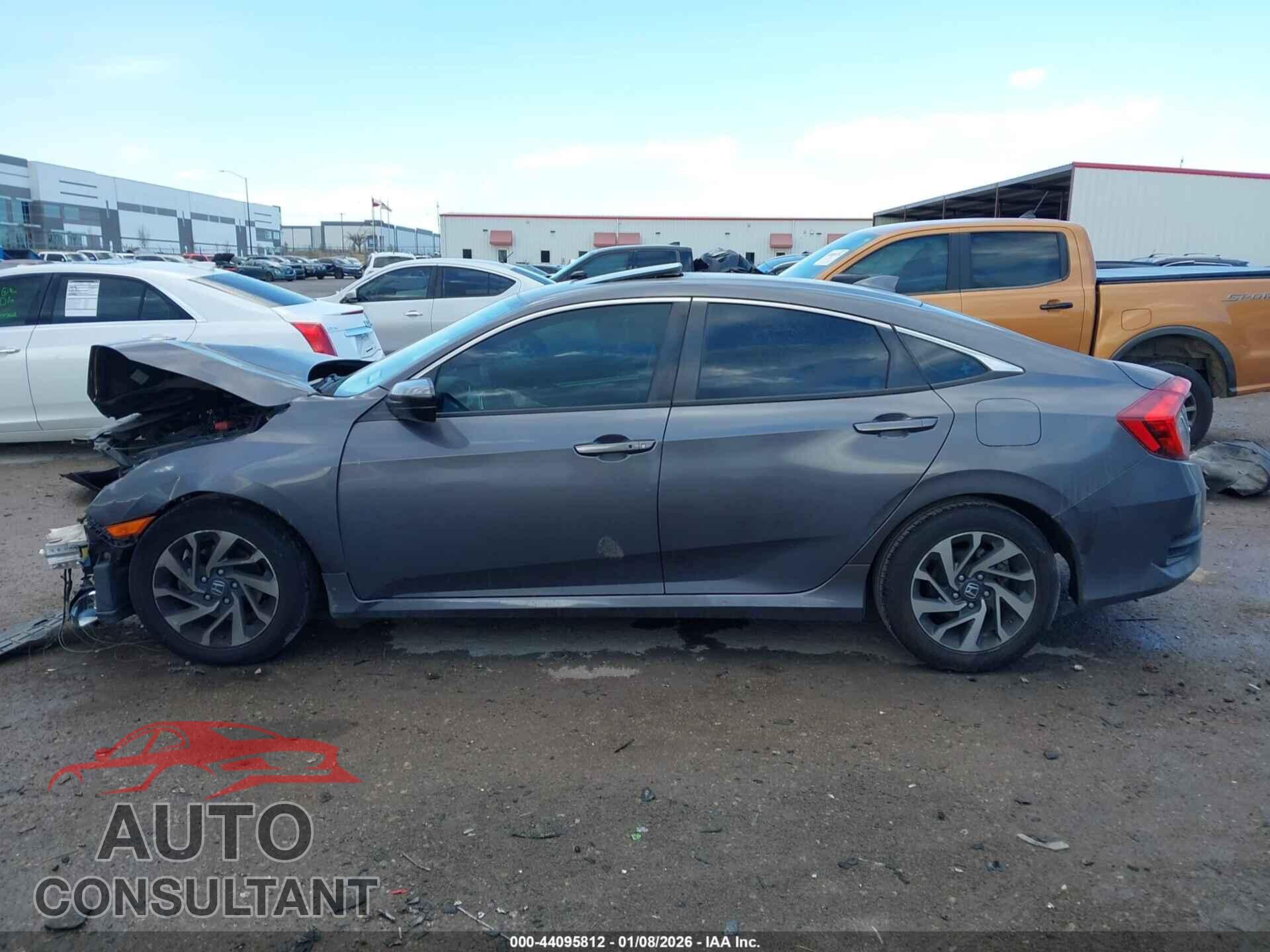 HONDA CIVIC 2017 - 2HGFC2F78HH526242