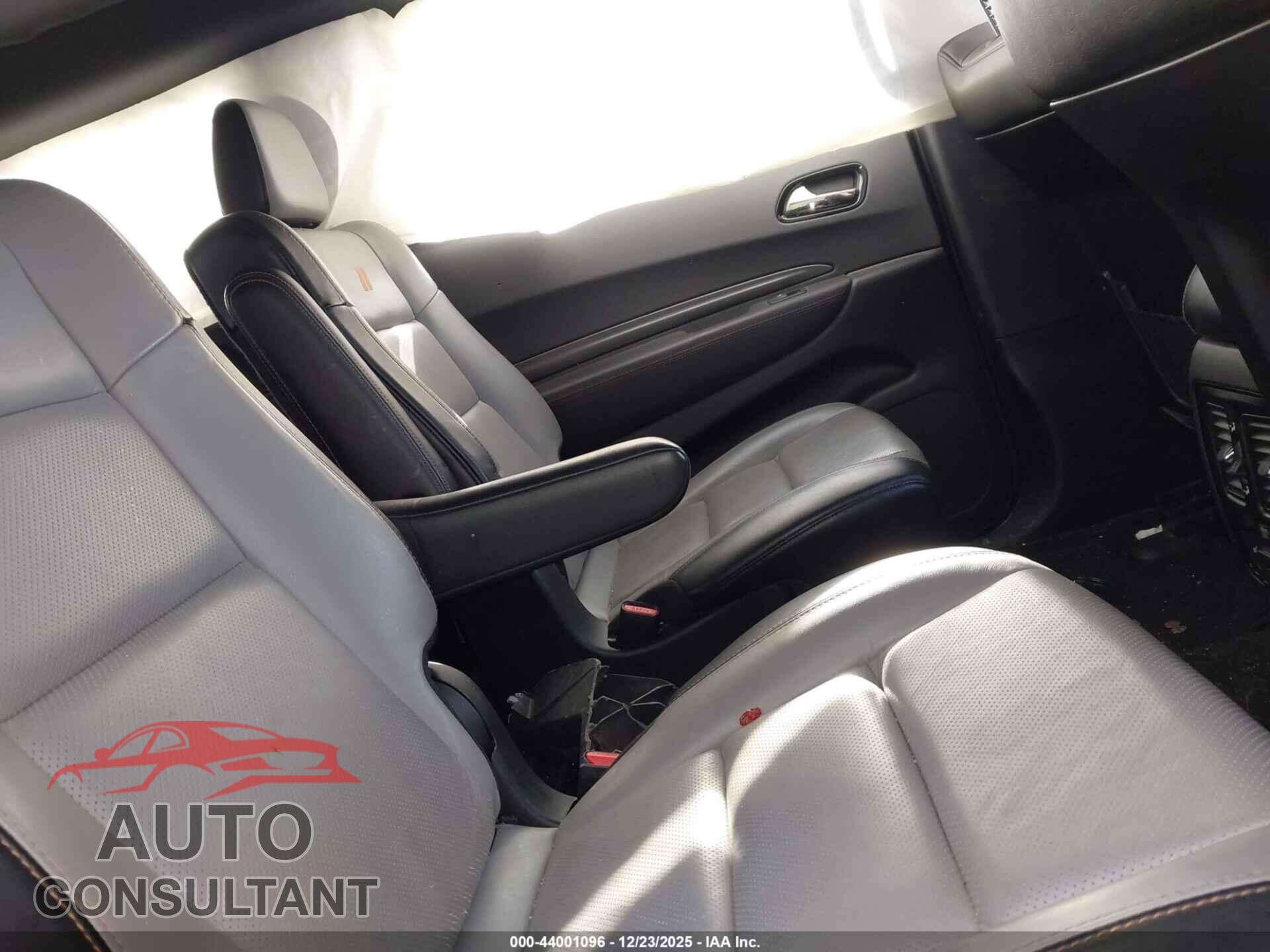 DODGE DURANGO 2021 - 1C4SDJCT0MC750642