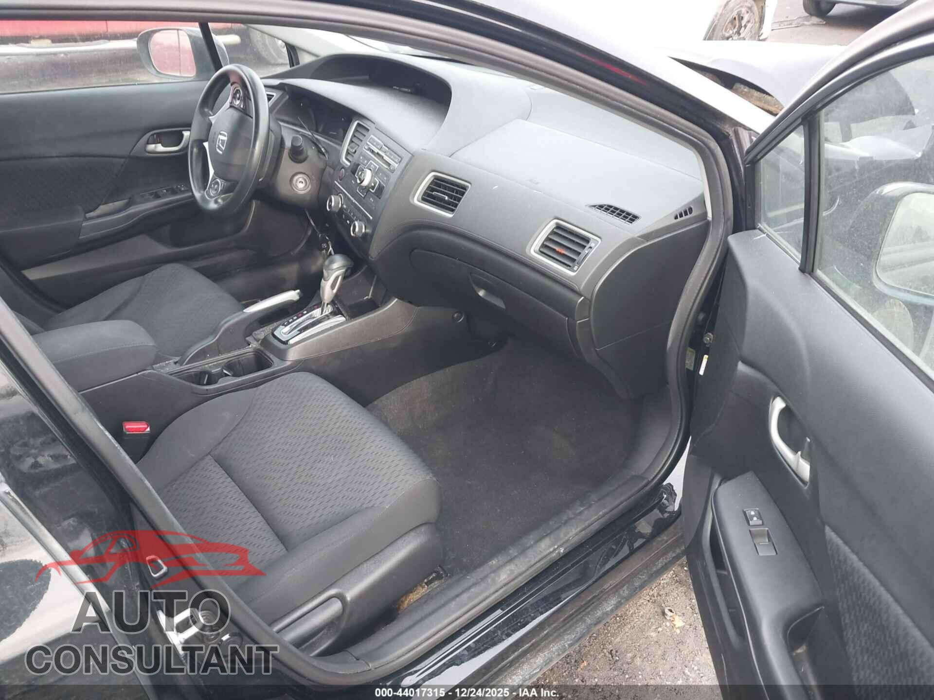 HONDA CIVIC 2015 - 19XFB2F53FE079134