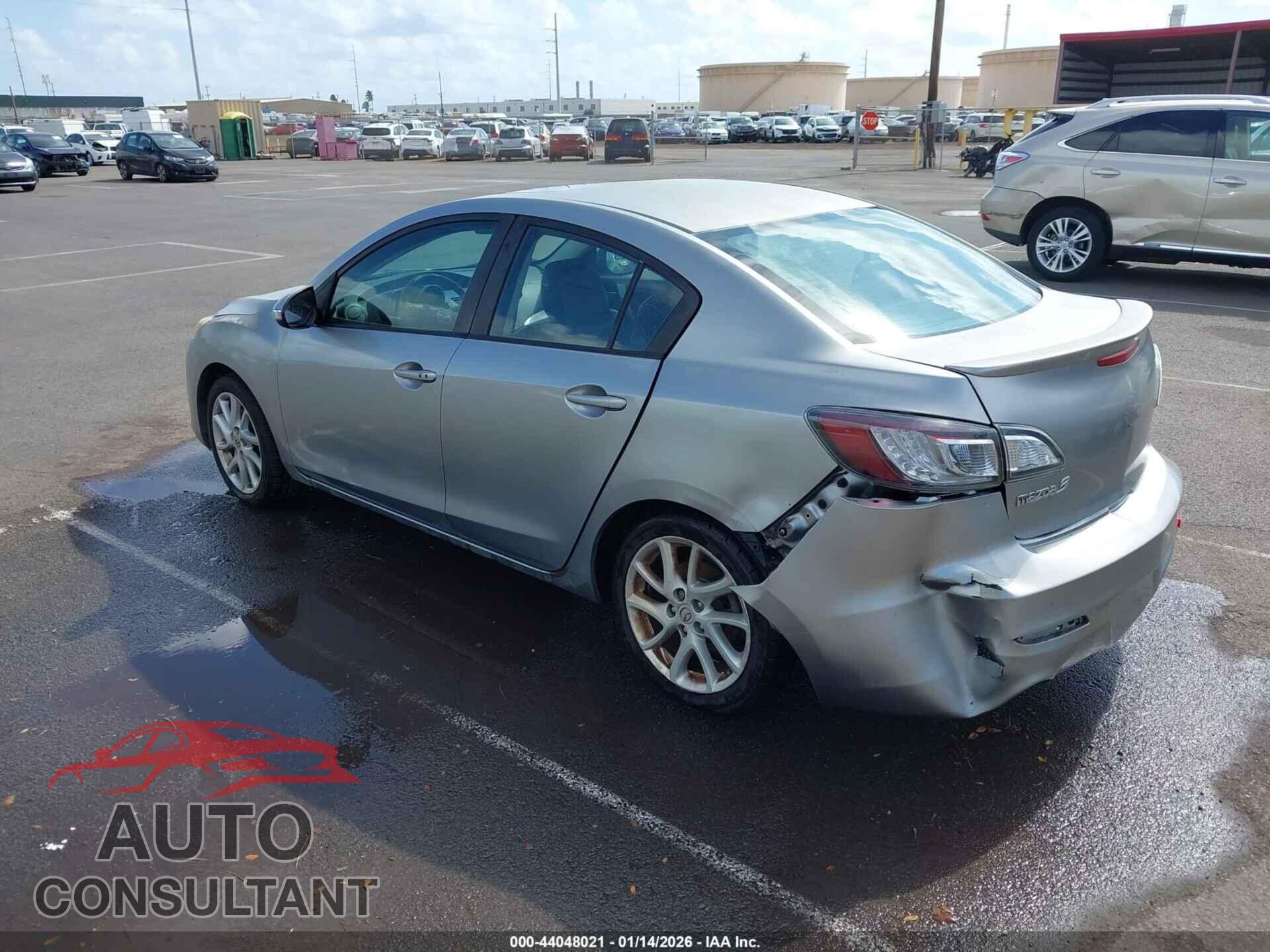 MAZDA 3 2012 - JM1BL1W55C1668089