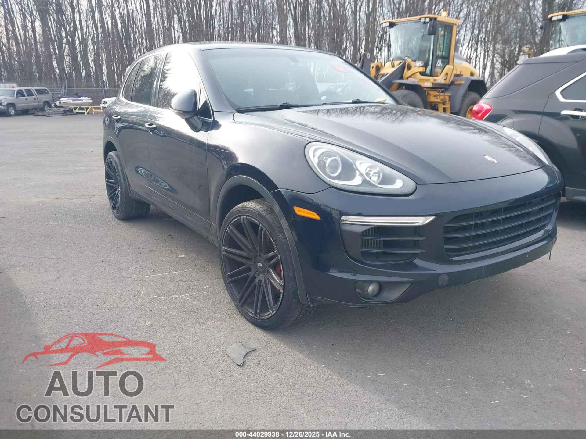 PORSCHE CAYENNE 2015 - WP1AB2A21FLA56240