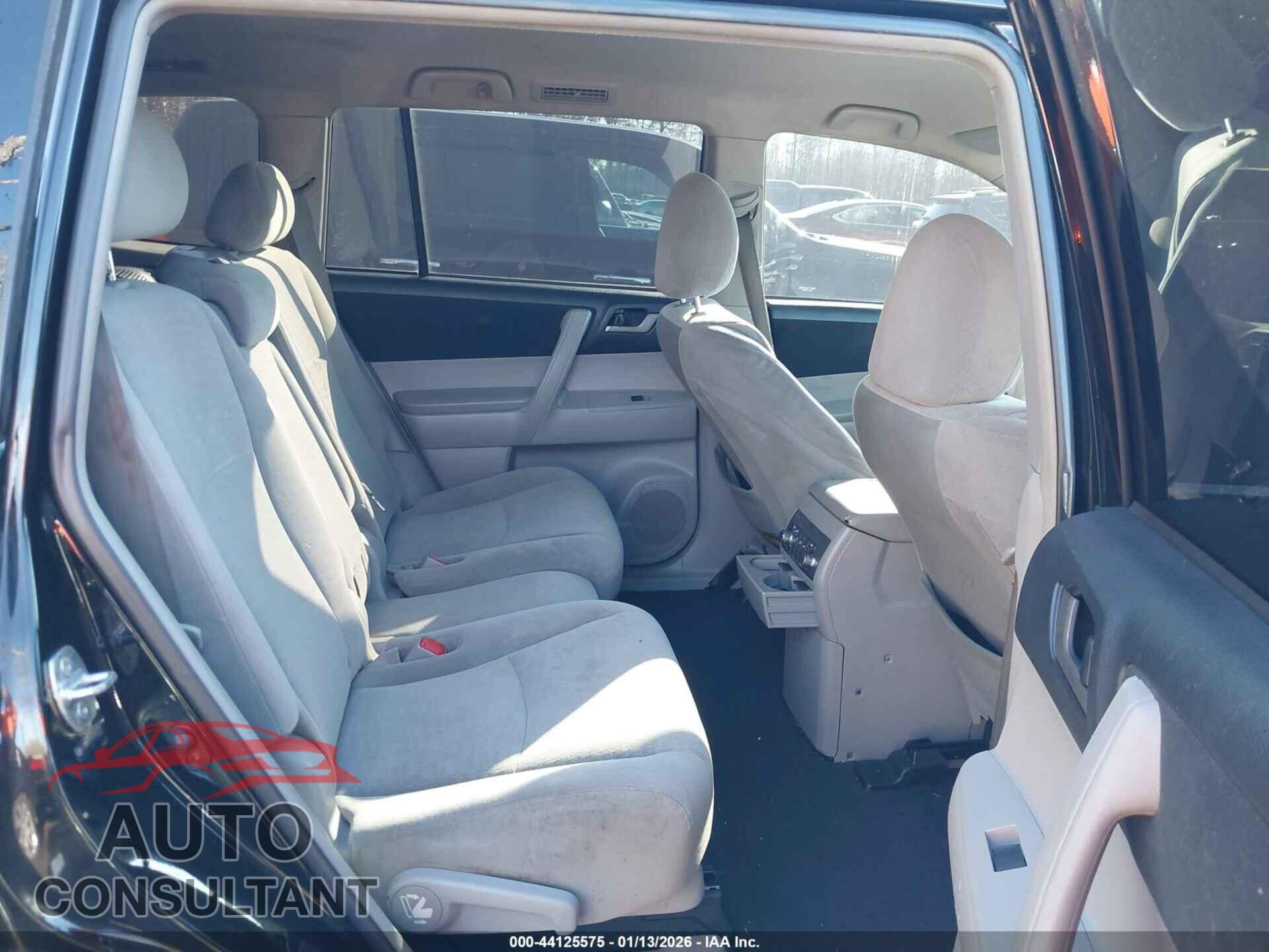 TOYOTA HIGHLANDER 2011 - 5TDBK3EH7BS067892