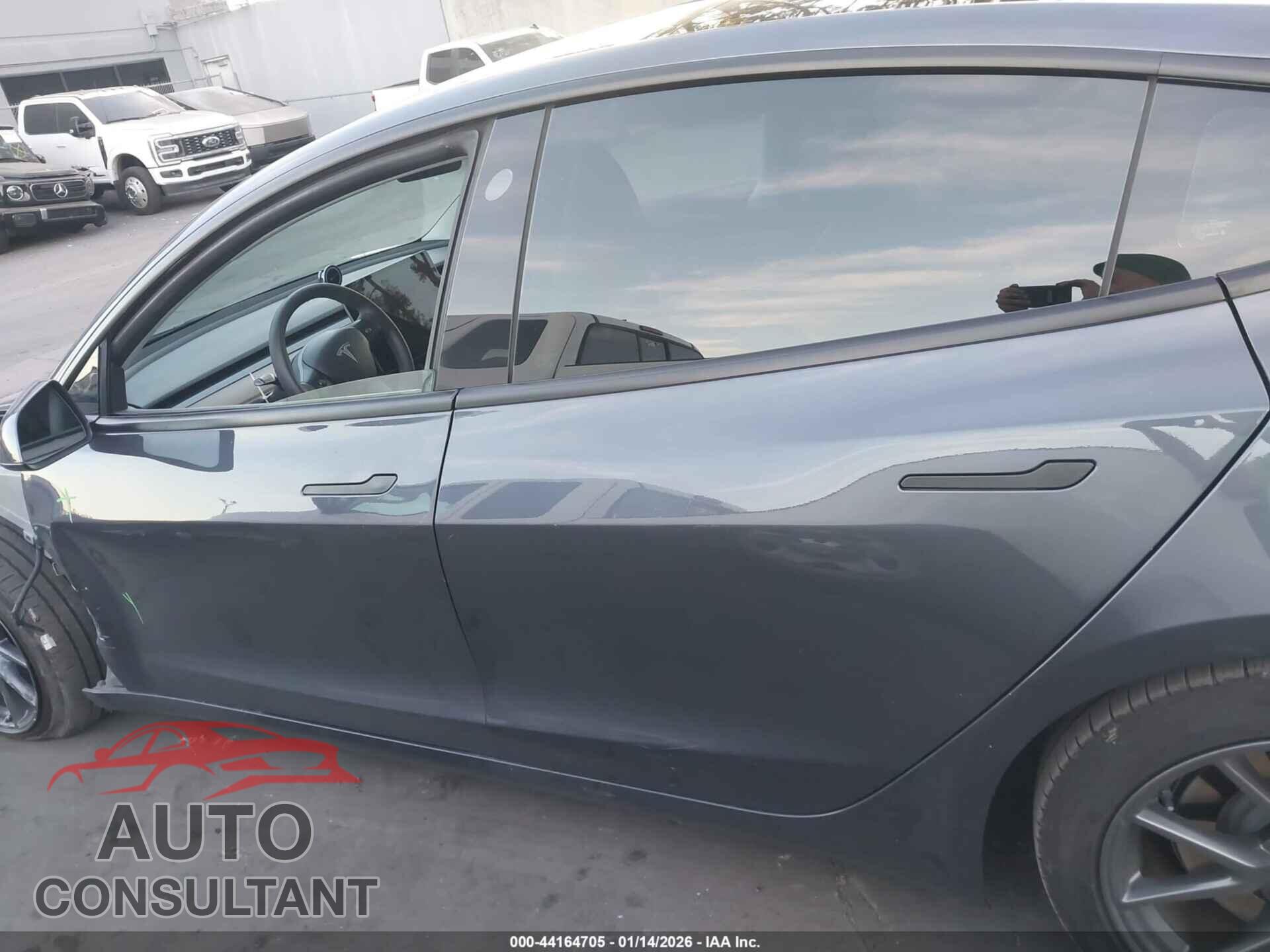TESLA MODEL 3 2023 - 5YJ3E1EA2PF592325