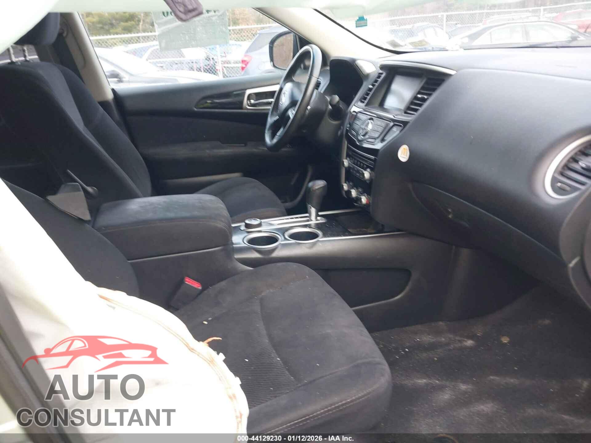 NISSAN PATHFINDER 2013 - 5N1AR2MM4DC659363