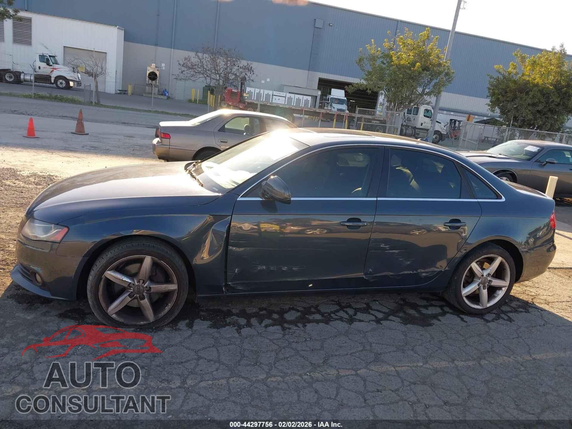AUDI A4 2011 - WAUFFAFL2BN029986