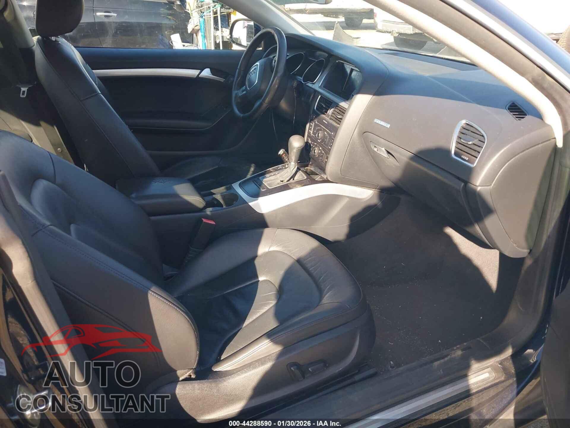 AUDI A5 2011 - WAUCFAFR4BA071753