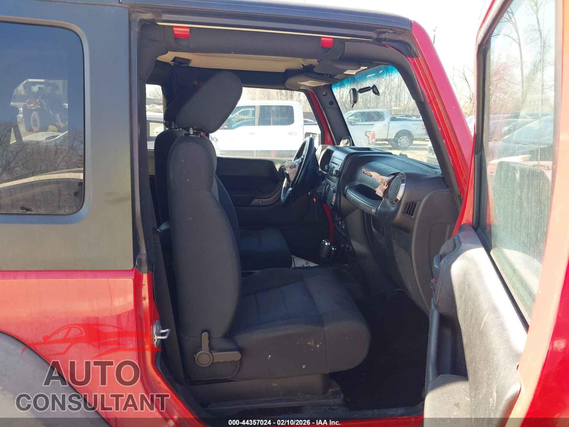 JEEP WRANGLER 2011 - 1J4AA2D18BL546671