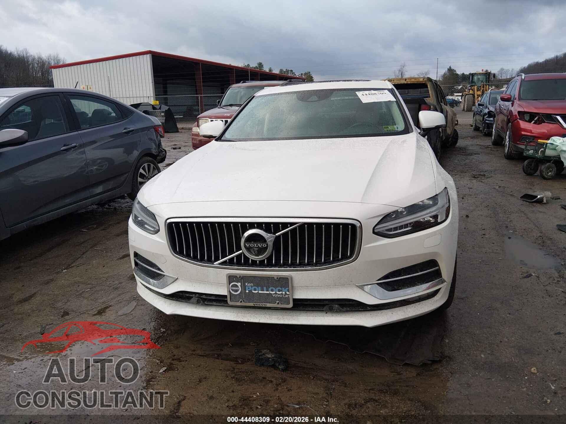 VOLVO S90 2020 - LVYA22ML0LP175089