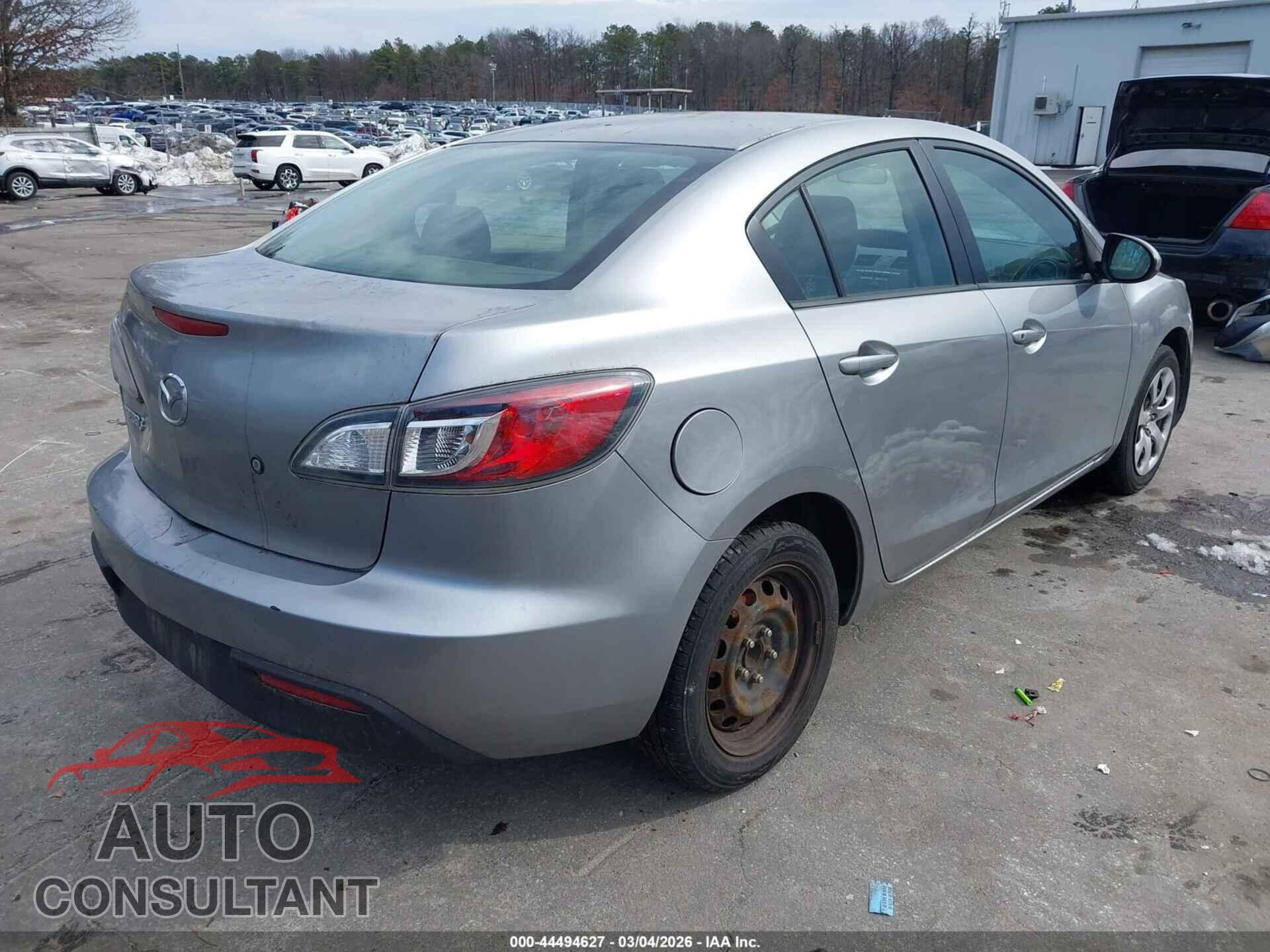 MAZDA MAZDA3 2011 - JM1BL1UG6B1494830