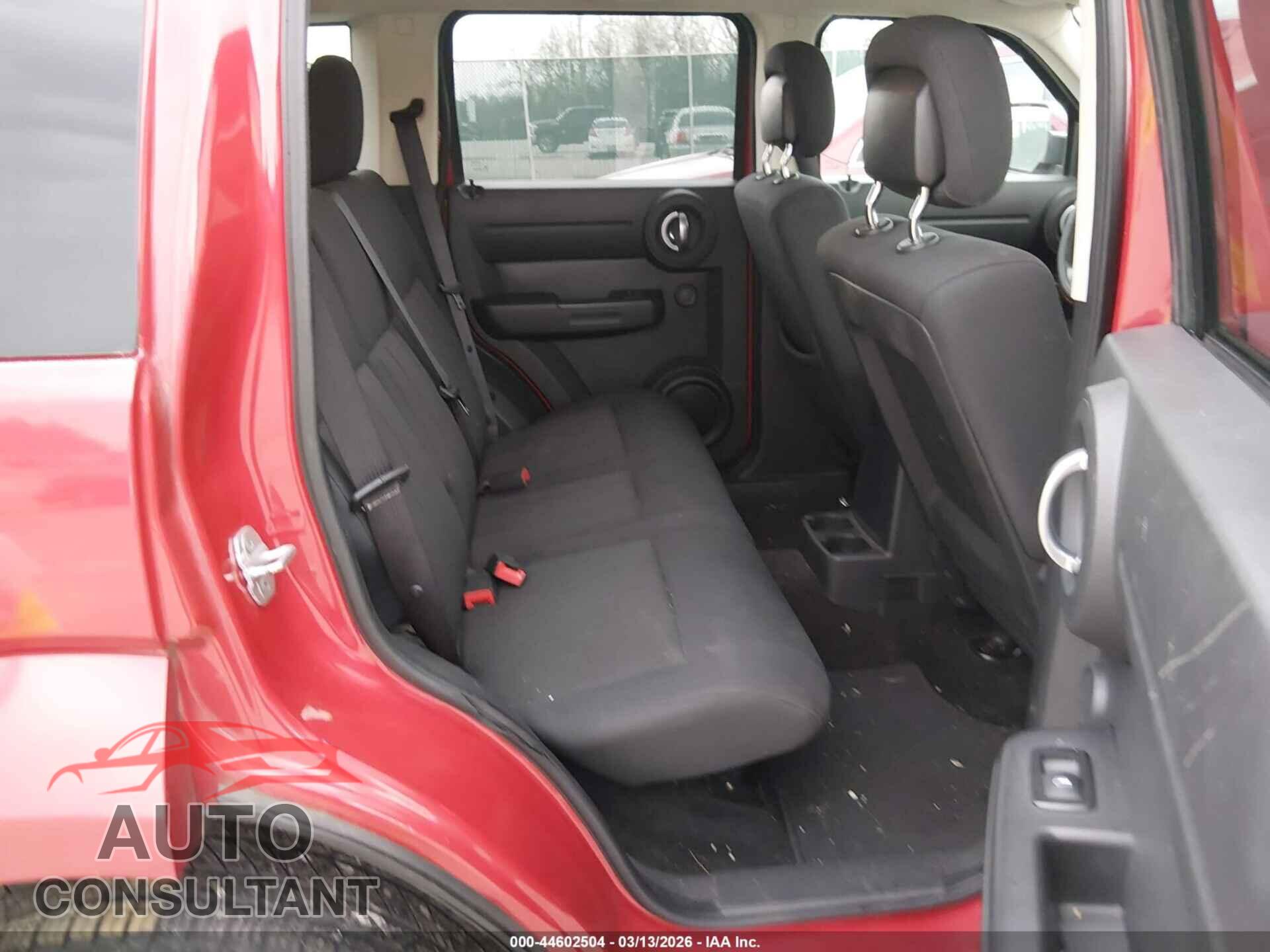 DODGE NITRO 2011 - 1D4PU4GXXBW576601