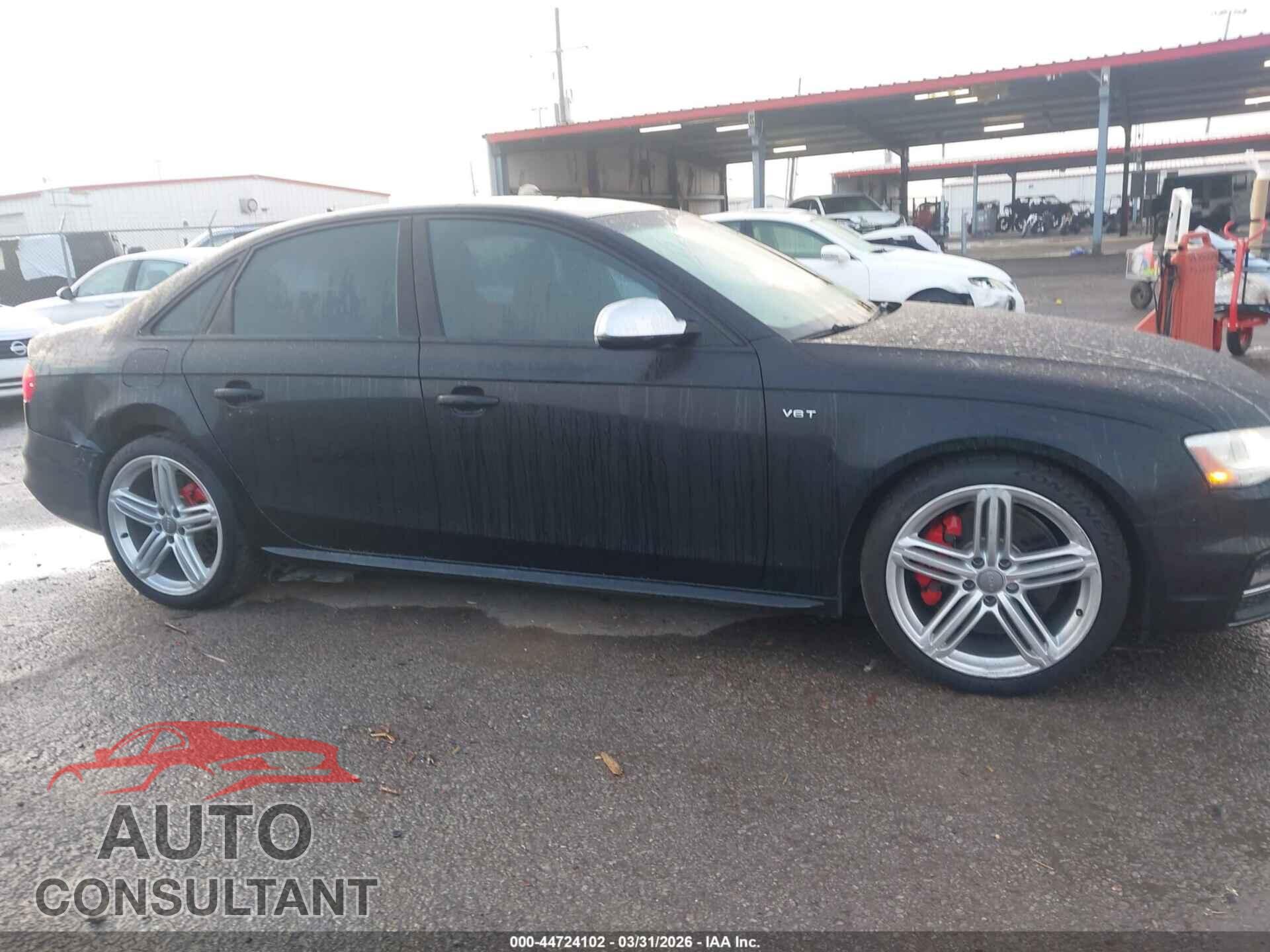AUDI S4 2014 - WAUDGAFL5EA033076