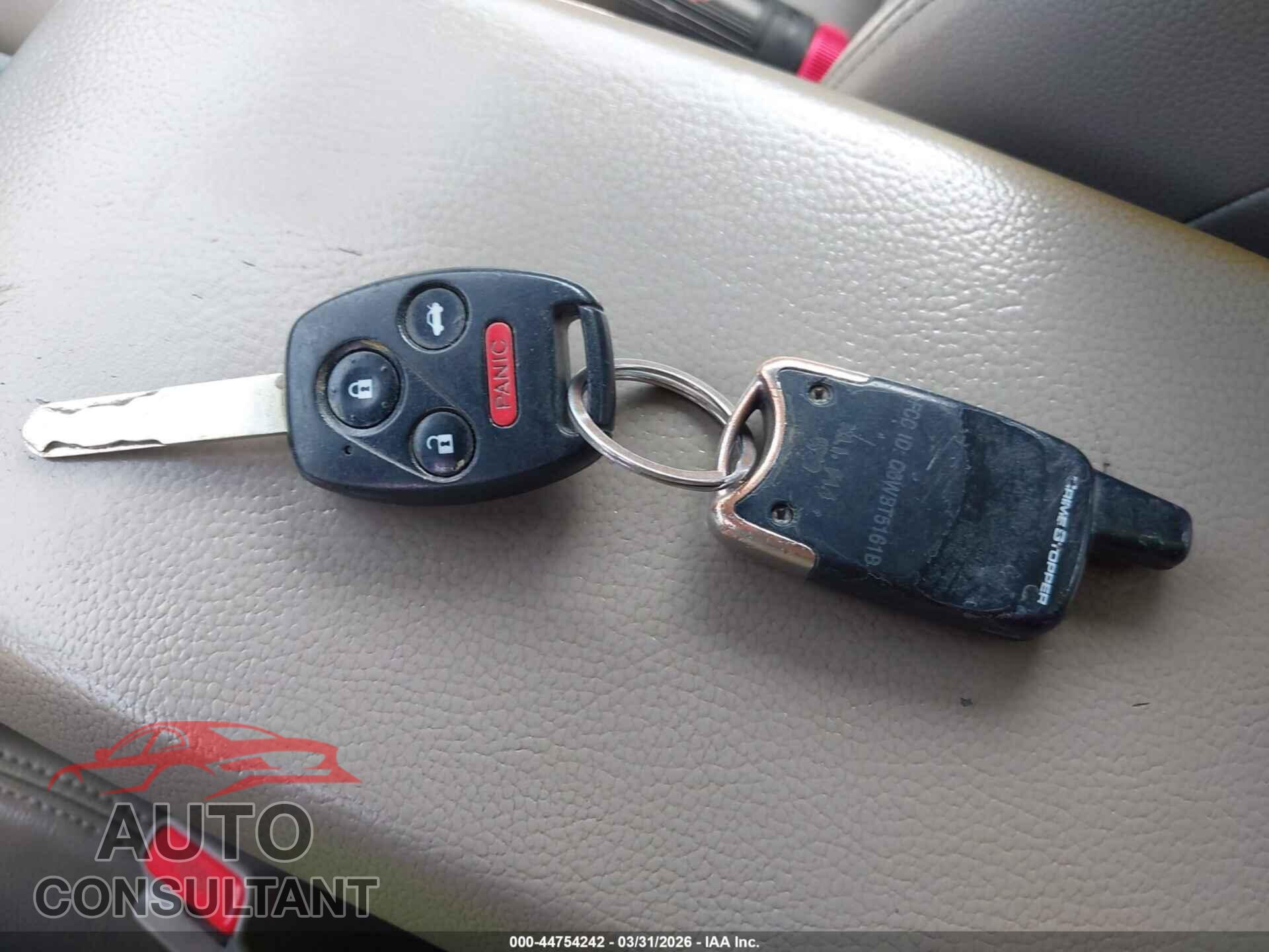 HONDA CIVIC 2012 - 2HGFB2F97CH553459