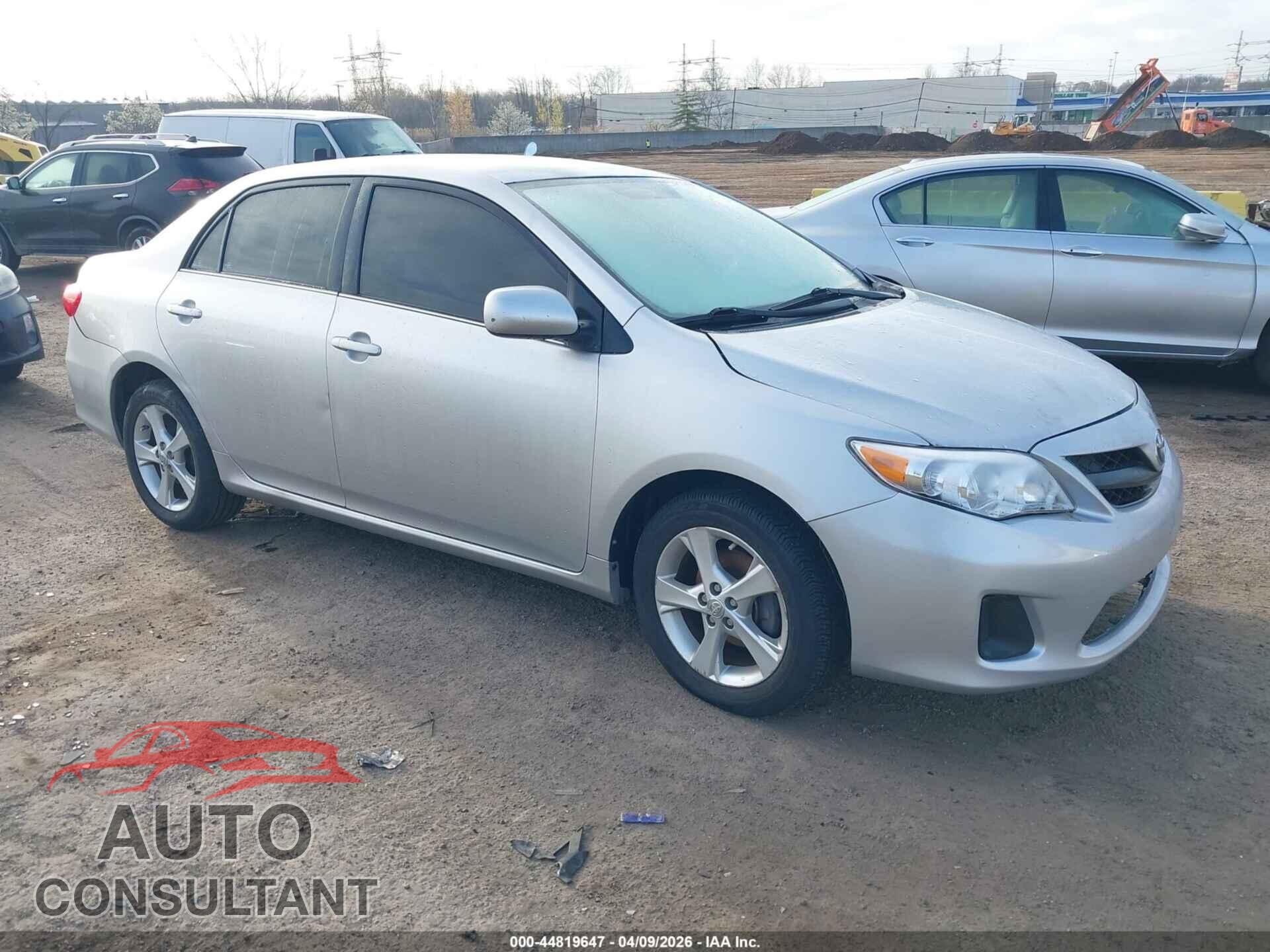 TOYOTA COROLLA 2013 - 5YFBU4EE3DP157574